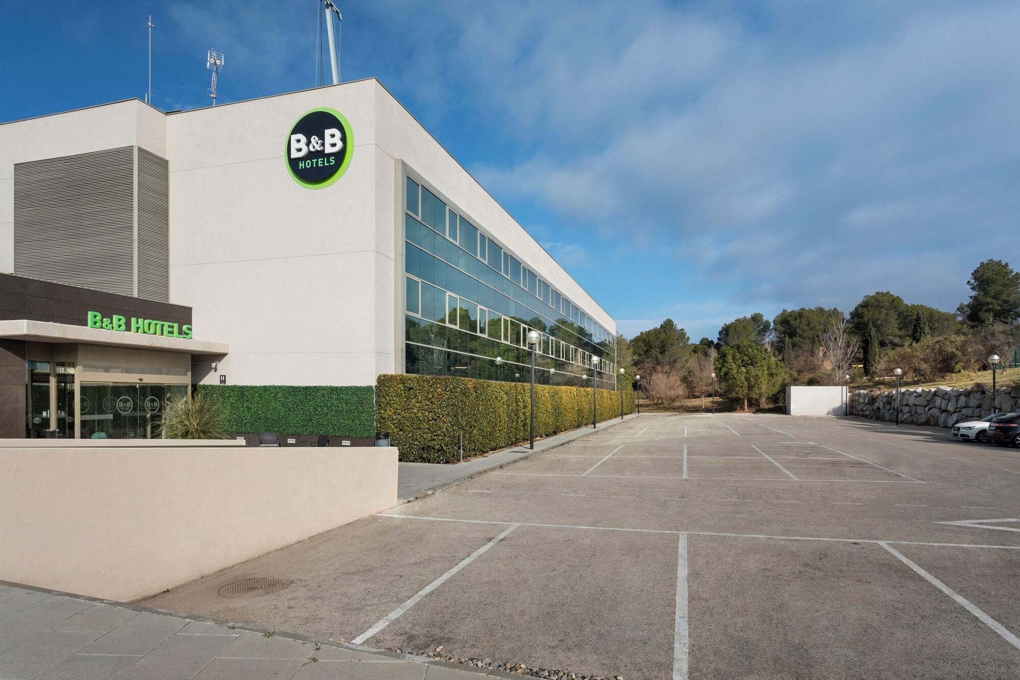 Vista Exterior B&B Hotel Barcelona Sant Cugat