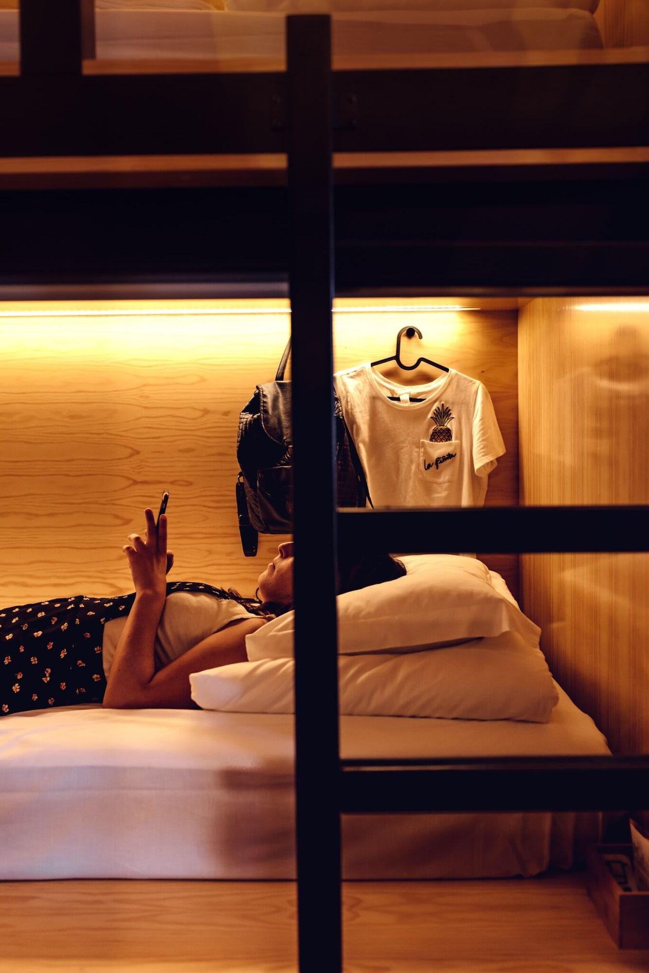 Habitación GiG Capsule Hostel