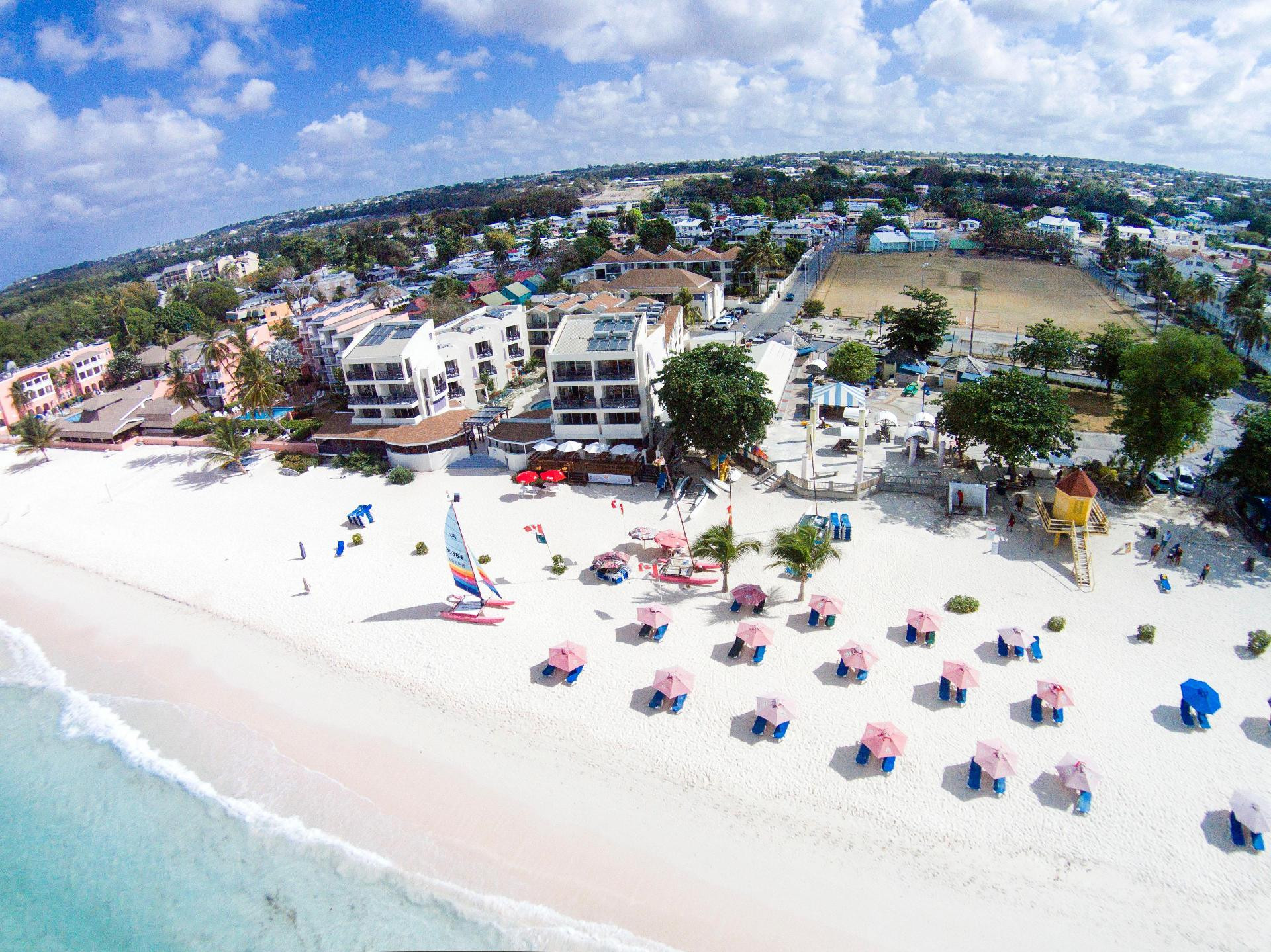 Vista Exterior Infinity On The Beach