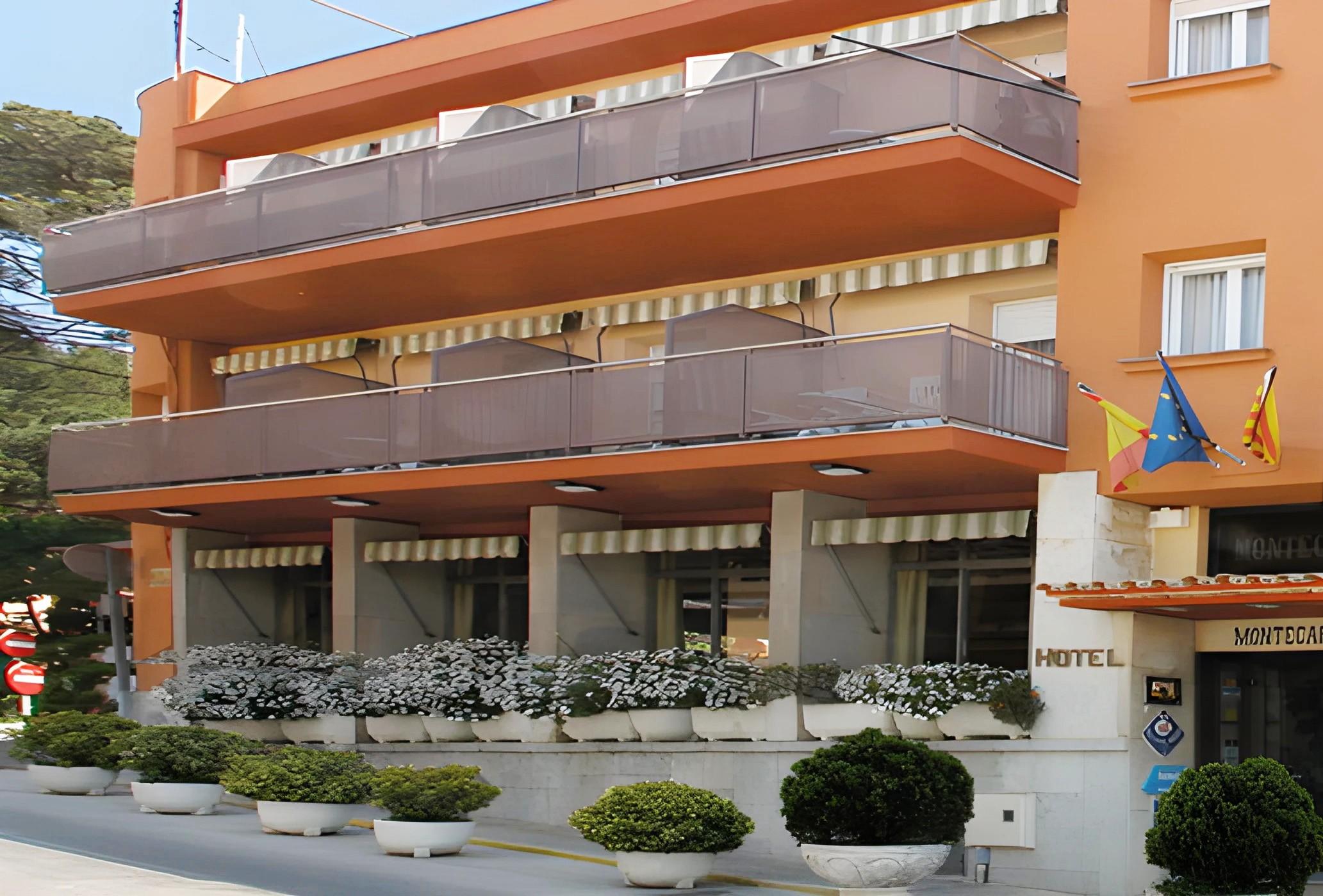 Vista Exterior Hotel Medium Montecarlo