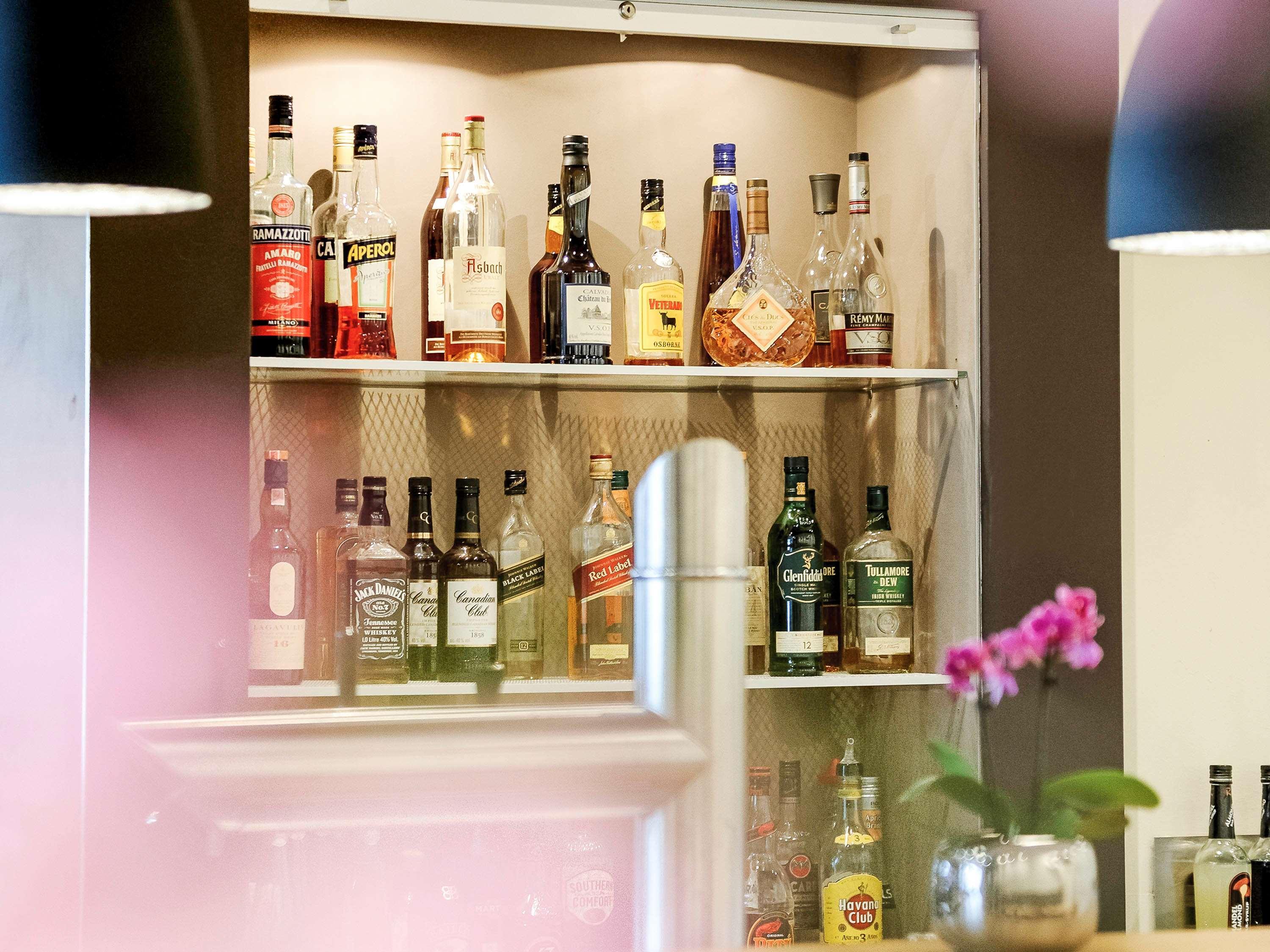 Bar/Salón Novotel Erlangen