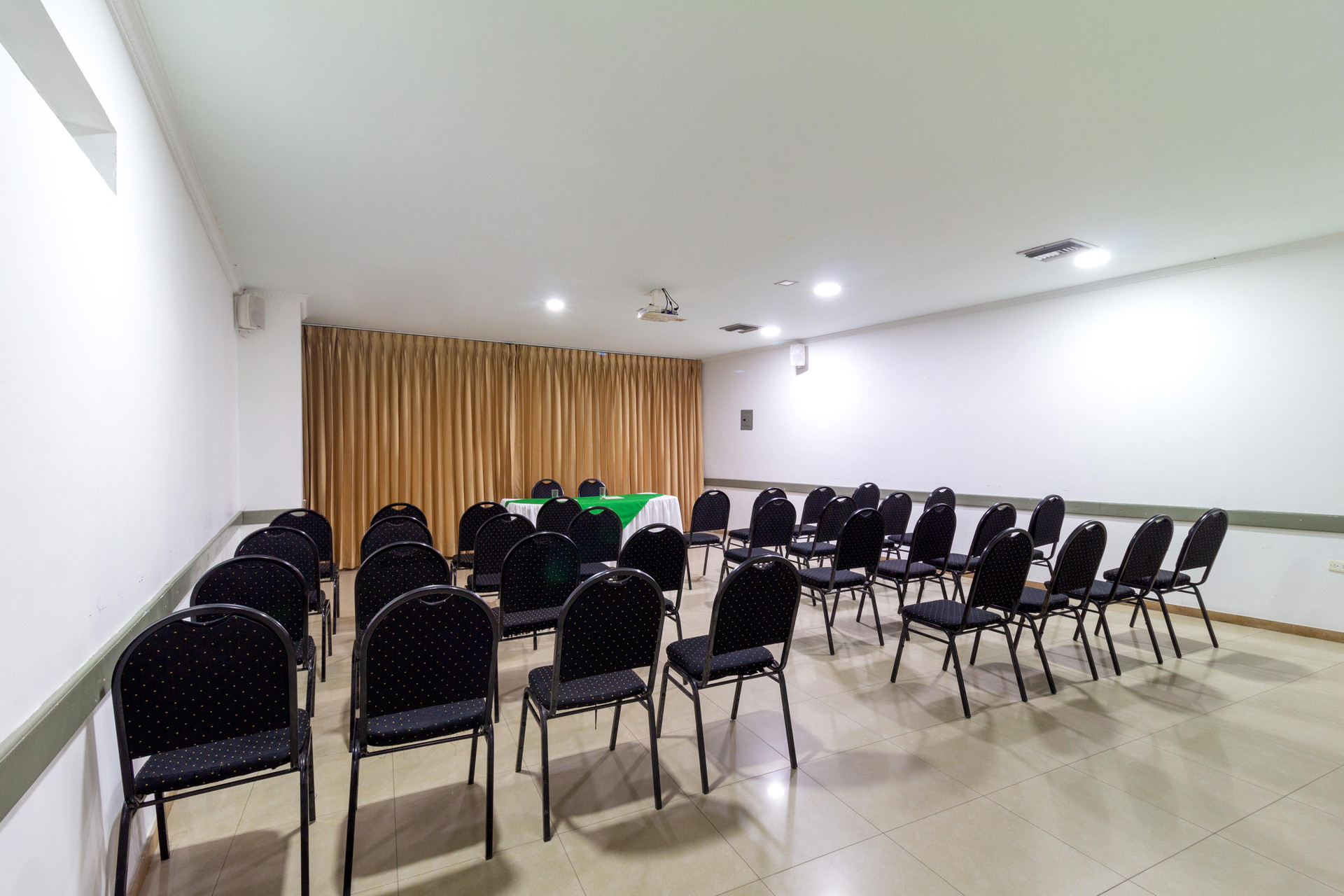 Sala de Reuniones Hotel Costa Bonita