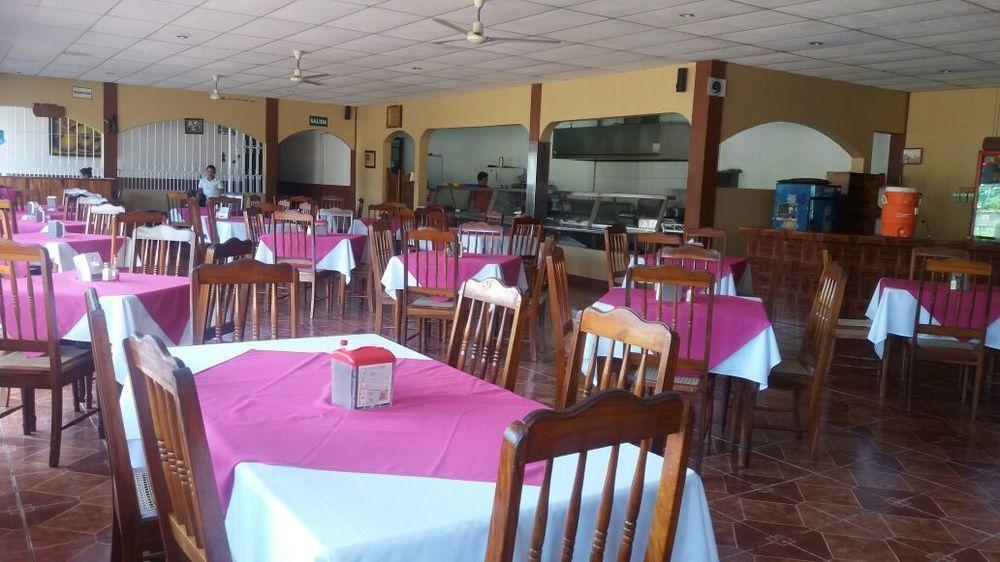 Restaurant Hotel y Restaurante Charlie's