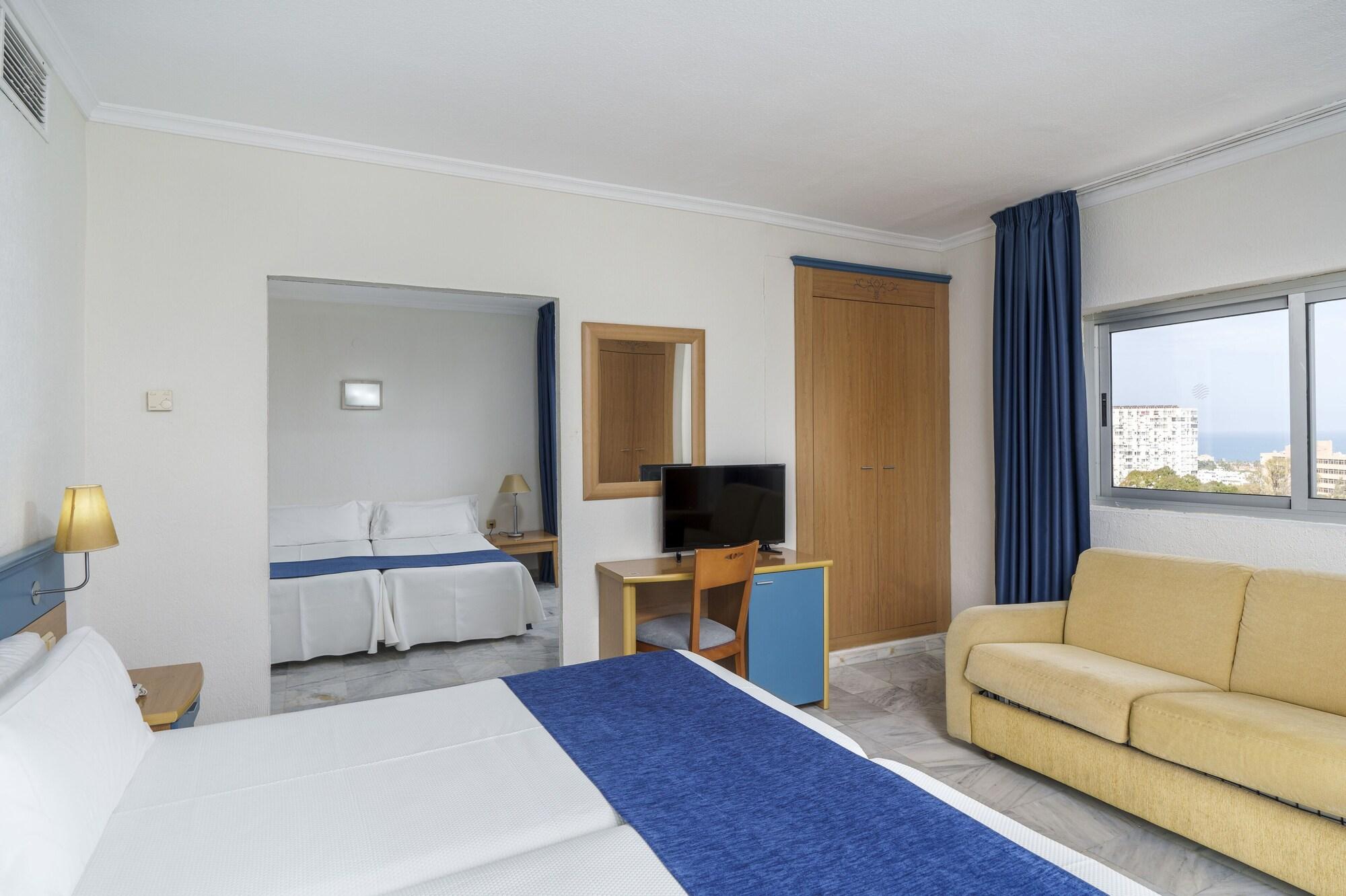 Habitación AluaSun Costa Park