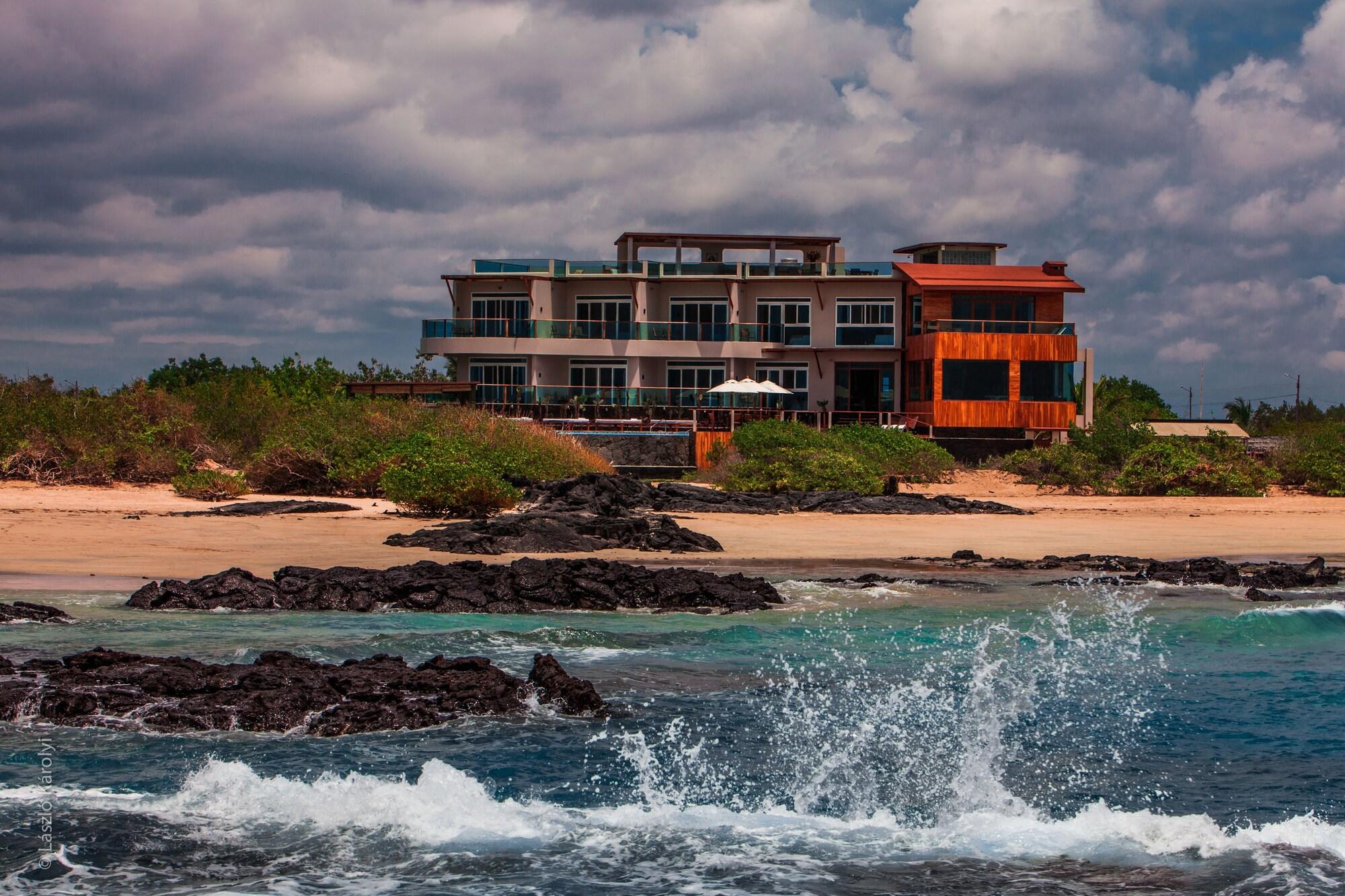 Vista Exterior Iguana Crossing Boutique Hotel