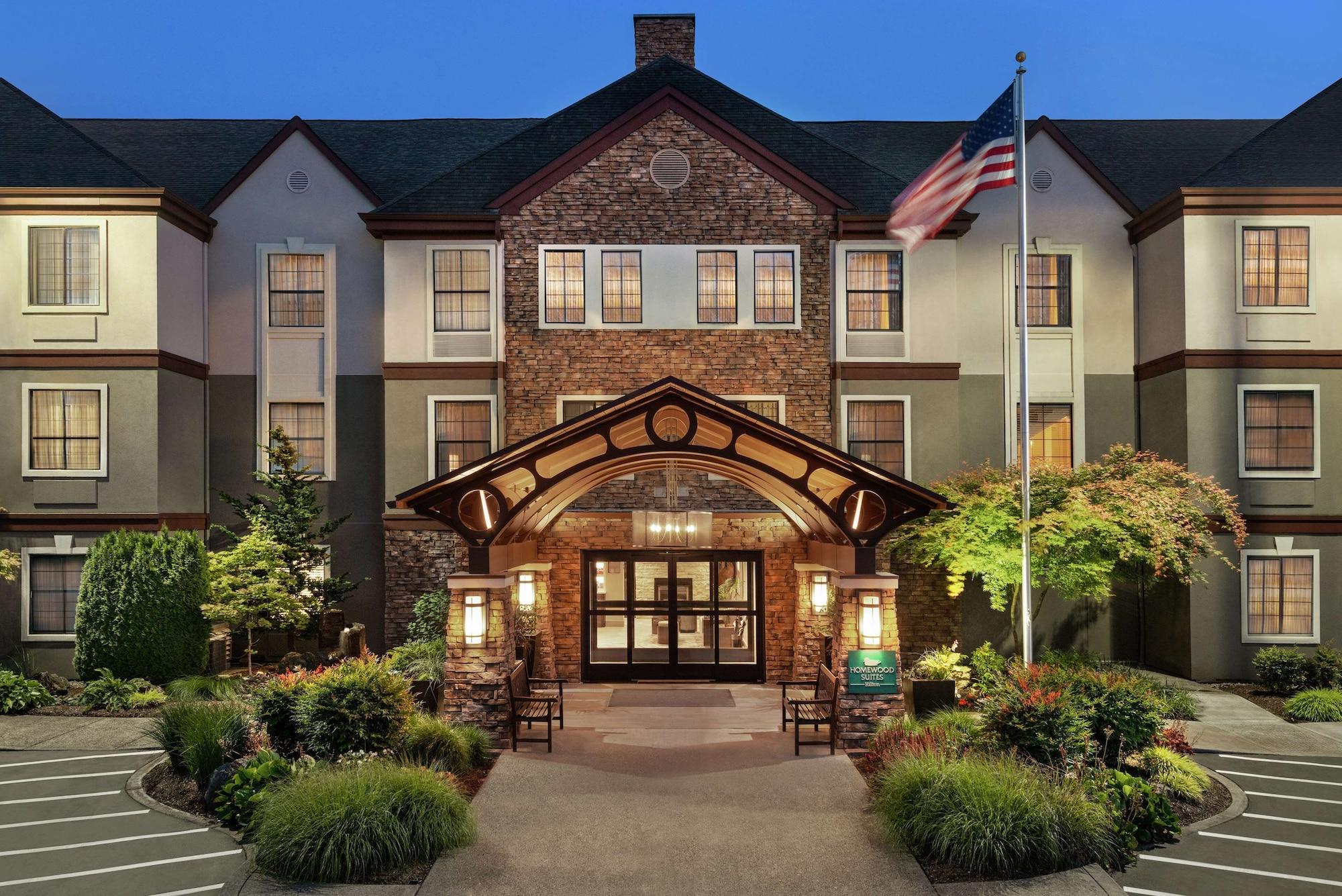Vista Exterior Homewood Suites by Hilton Portland Airport