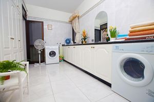 Alquiler Vacacional - Villa Las Flores: detached villa of 8000 m2 with private pool and gardens