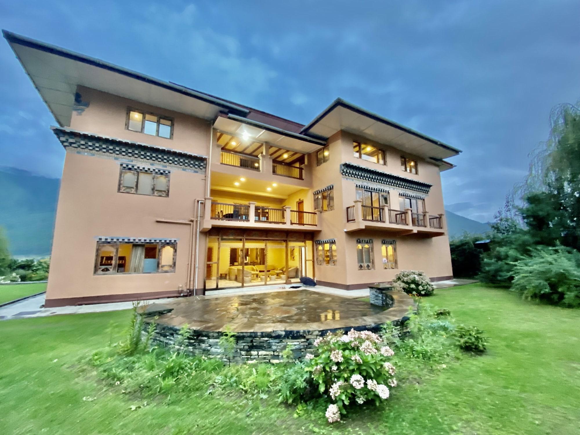 Vista Exterior Taktsang Village Resort