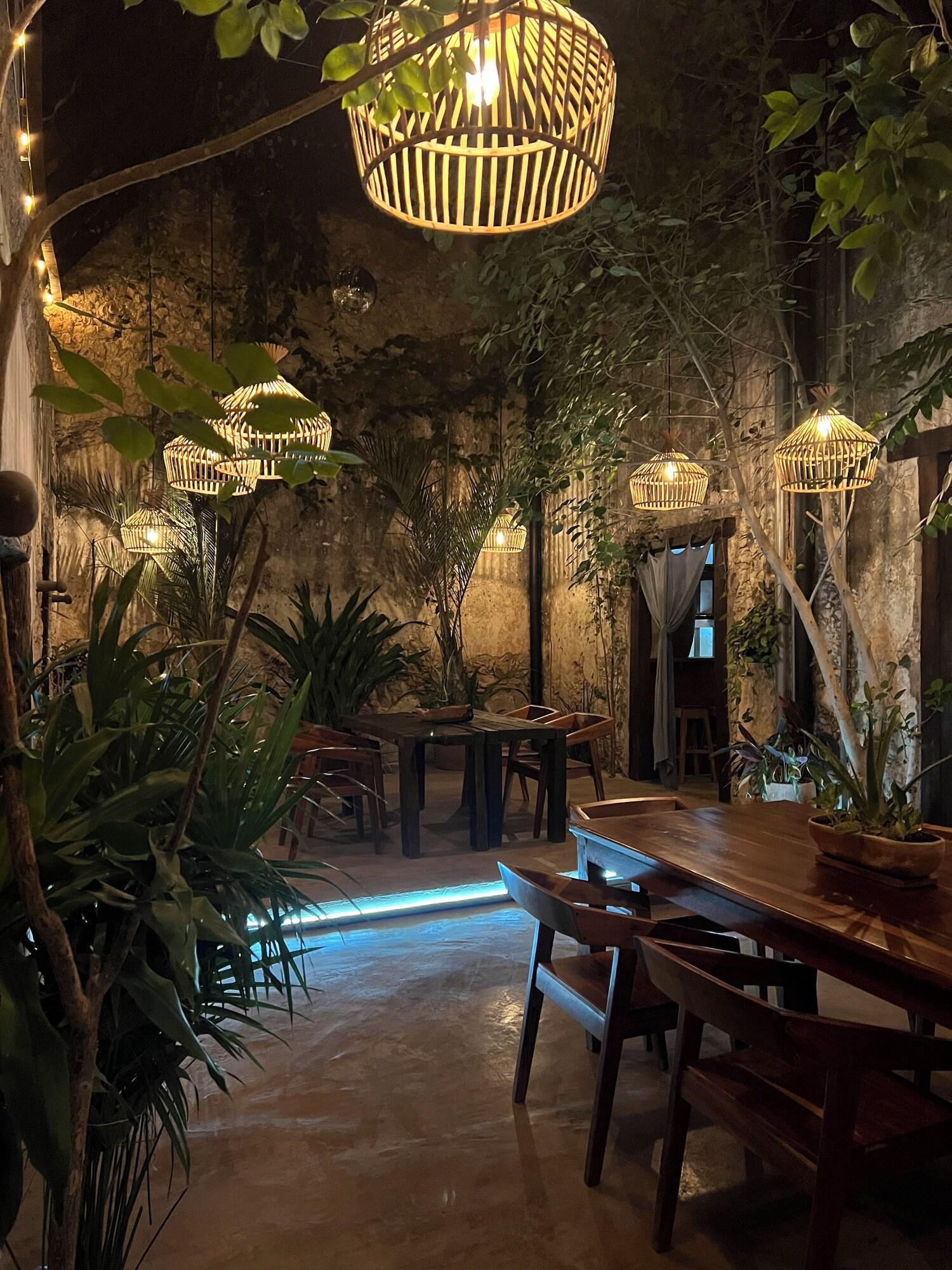 Restaurant Japoneza Retreat Centro - Adults Only