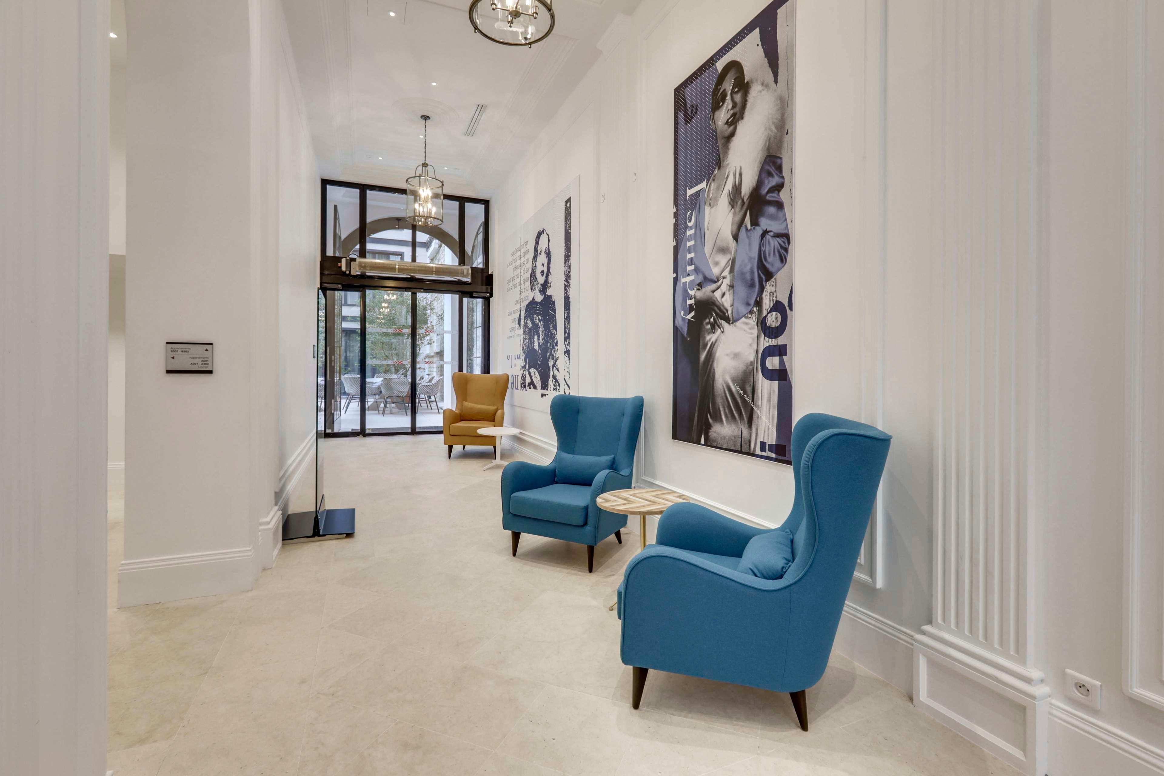 Vista Lobby Mode Paris Aparthotel