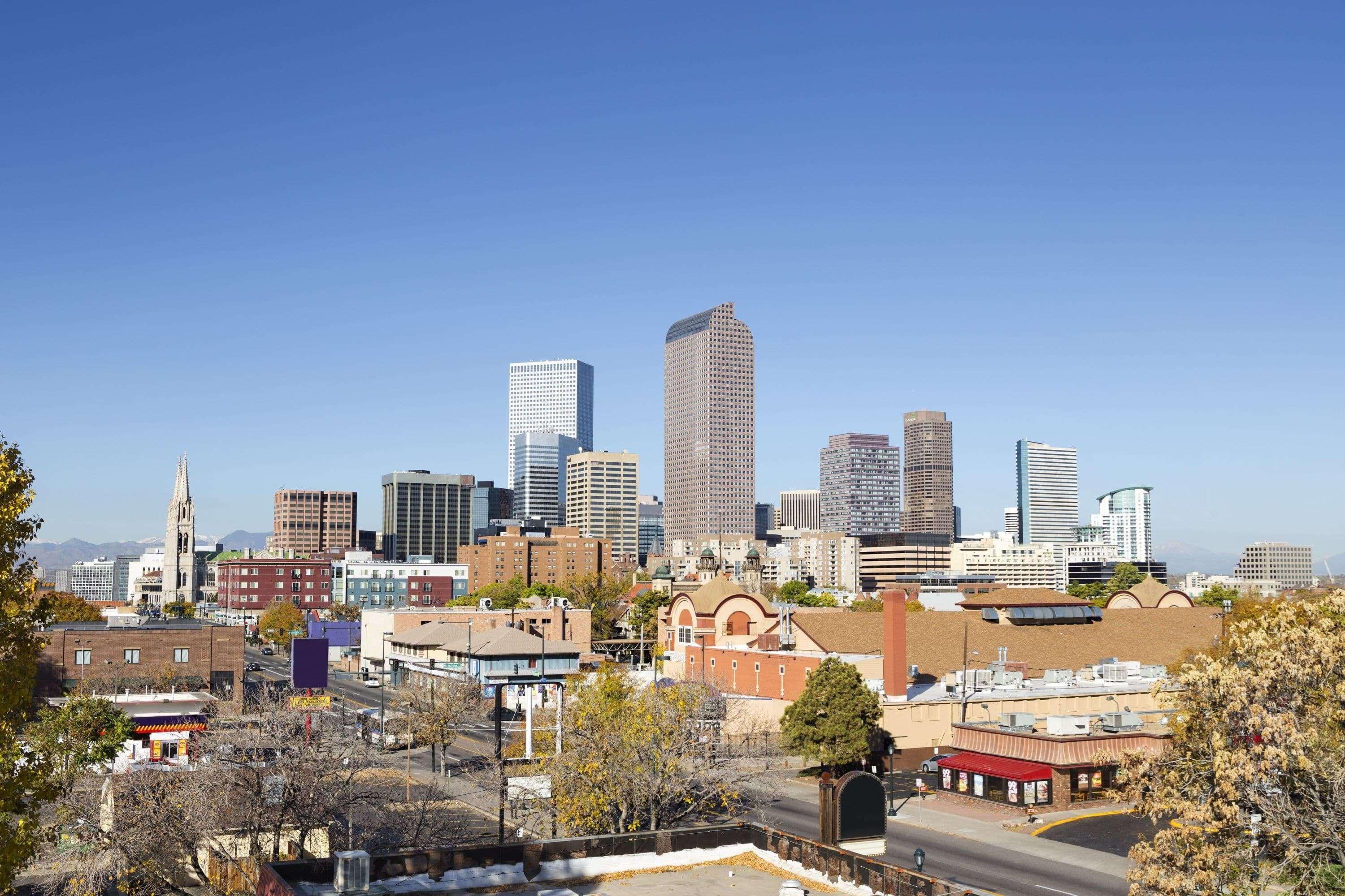 Vista da fachada Days Inn by Wyndham Denver Downtown
