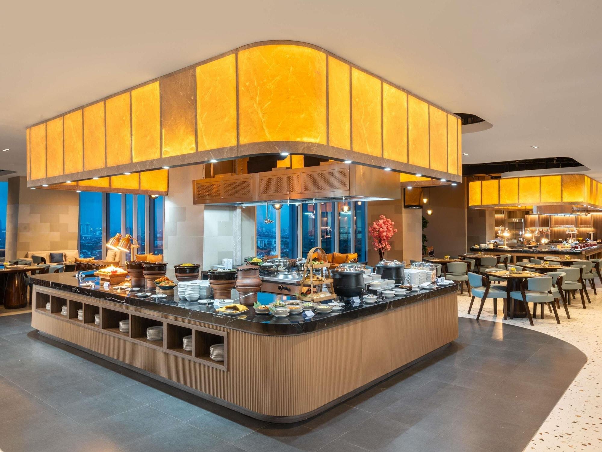 Restaurant Novotel Jakarta Pulo Mas