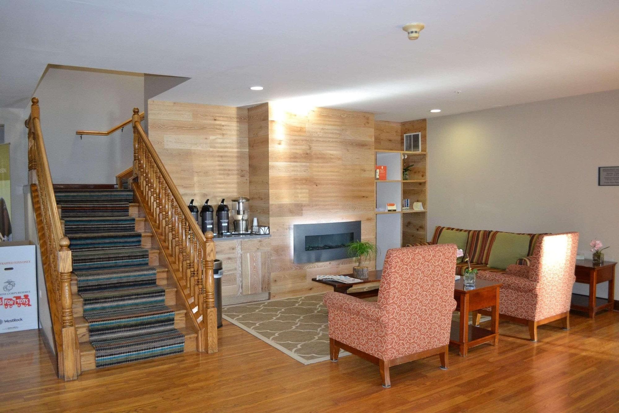Vista Lobby Country Inn & Suites by Radisson, Gurnee, IL