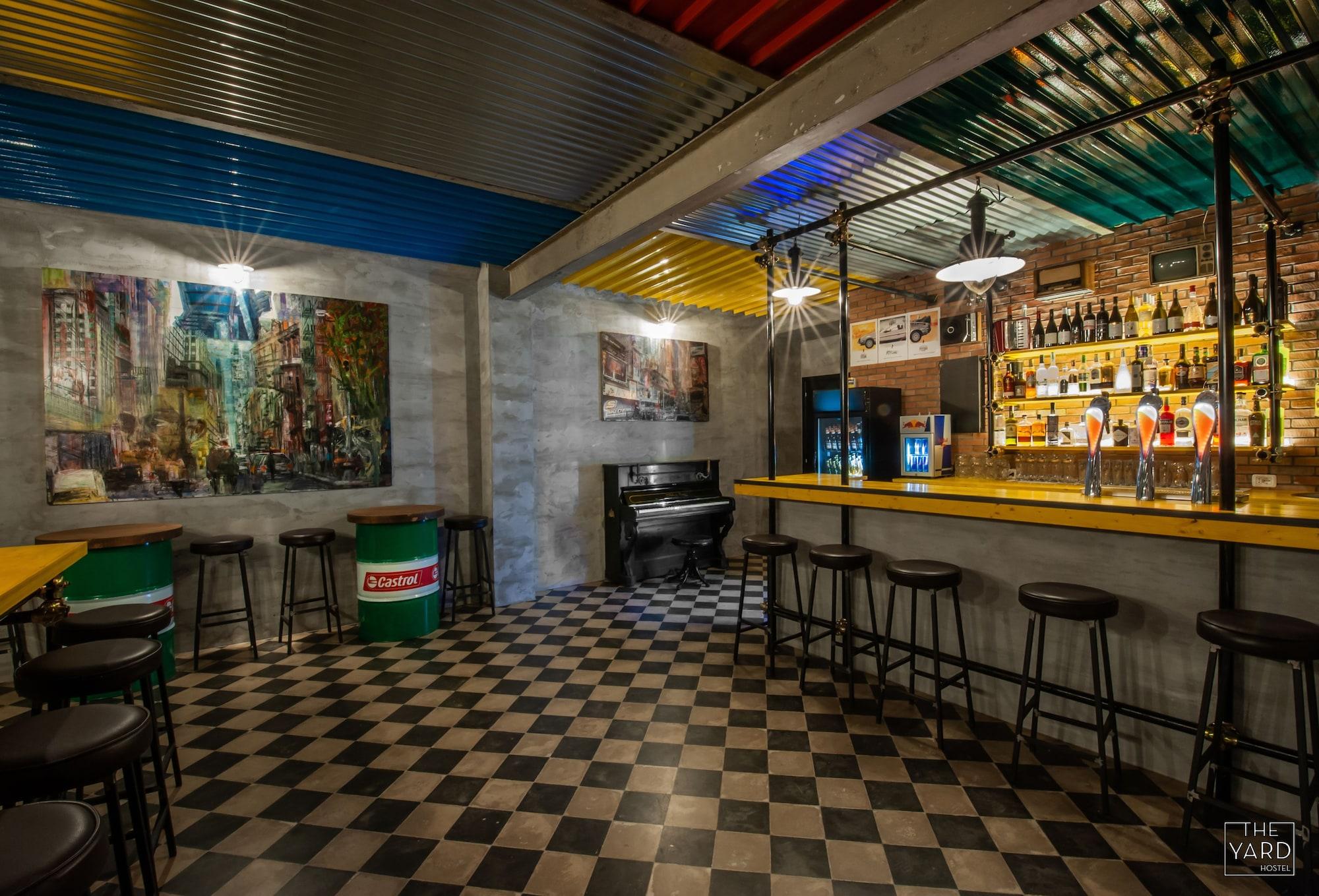 Bar/Salón The Yard Hostel