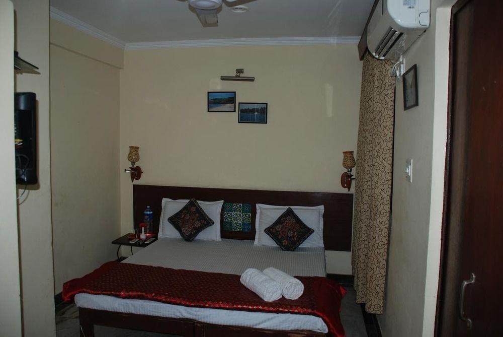 Varios Hotel Park View