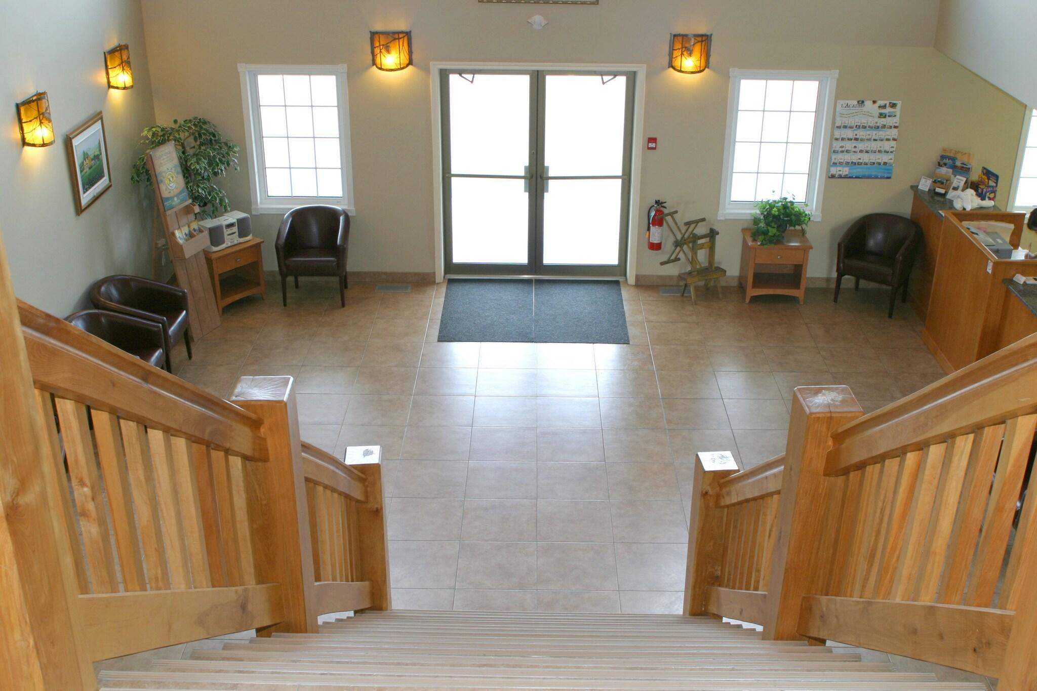 Vista Lobby Auberge Bouctouche Inn & Suites