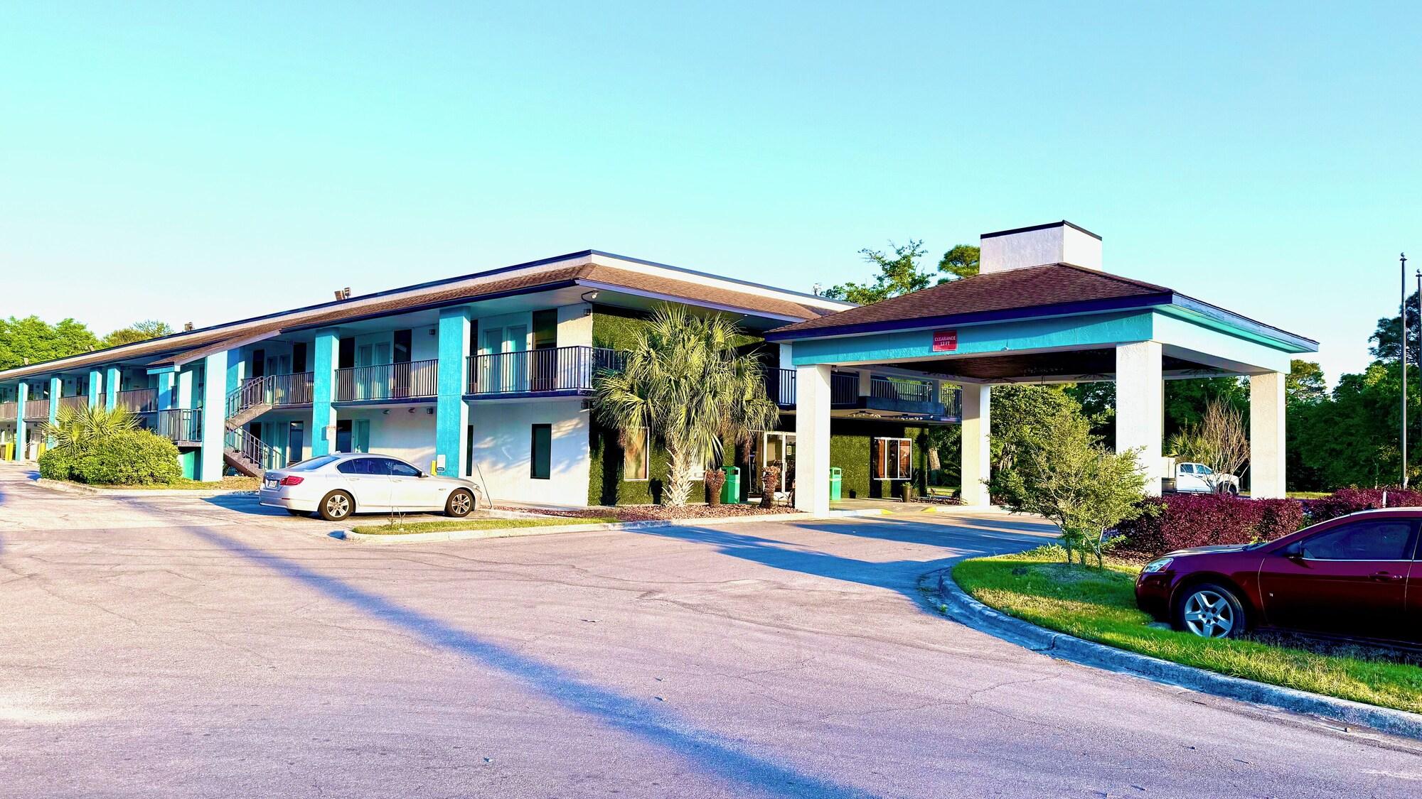 Varios Eglin Extended Stay Hotel, a Howard Johnson by Wyndham