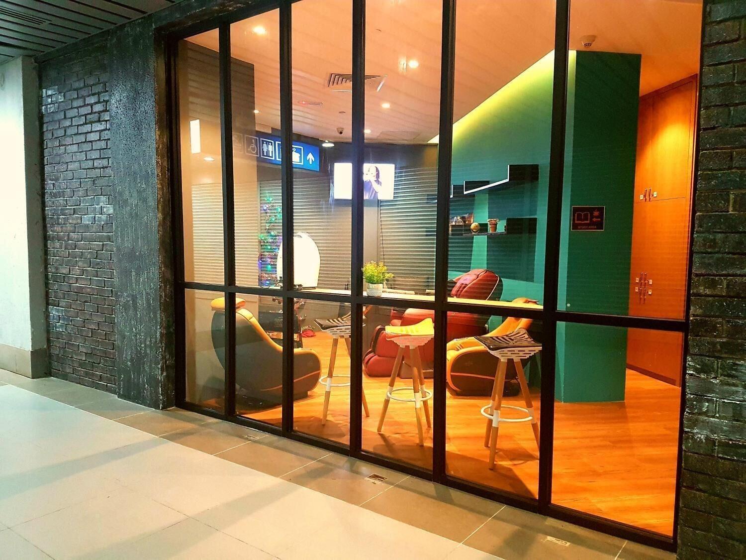 Vista Lobby Napzone KKIA by Sovotel