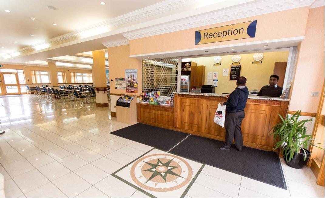 Vista Lobby Viking