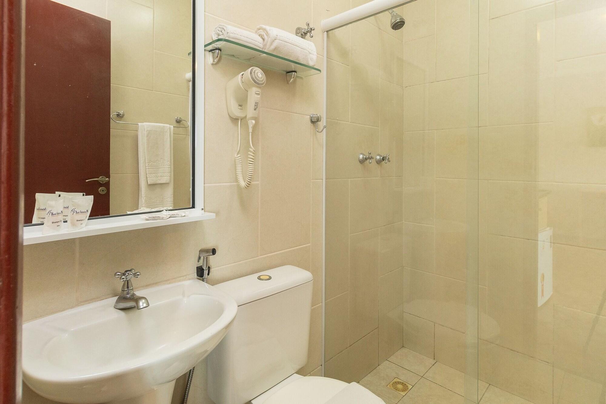 Equipamiento de Habitación HOTEL ATLANTICO MACAÉ BY INN HOUSE