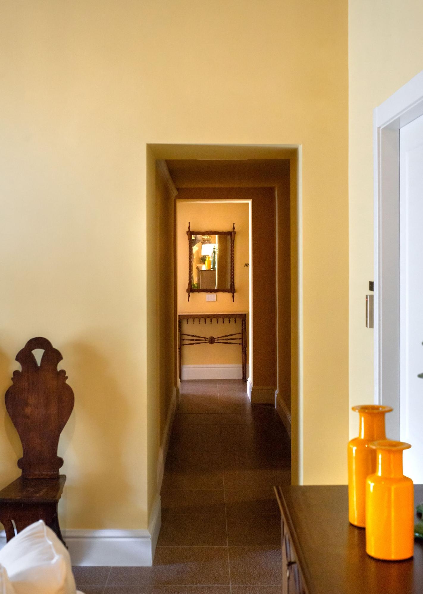 Varios Monart Hospitality Capodimonte