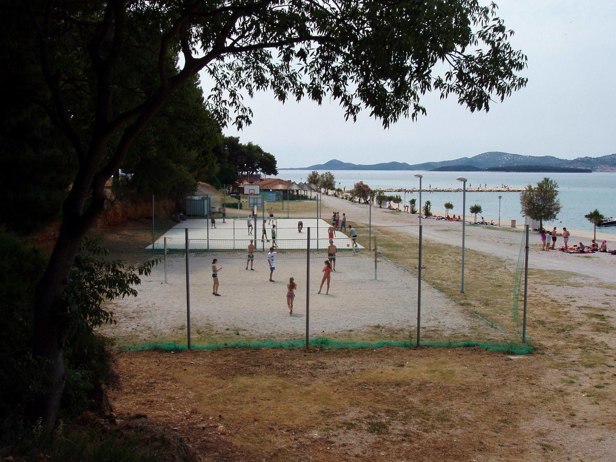 Instalaciones Recreativas Villa Toni