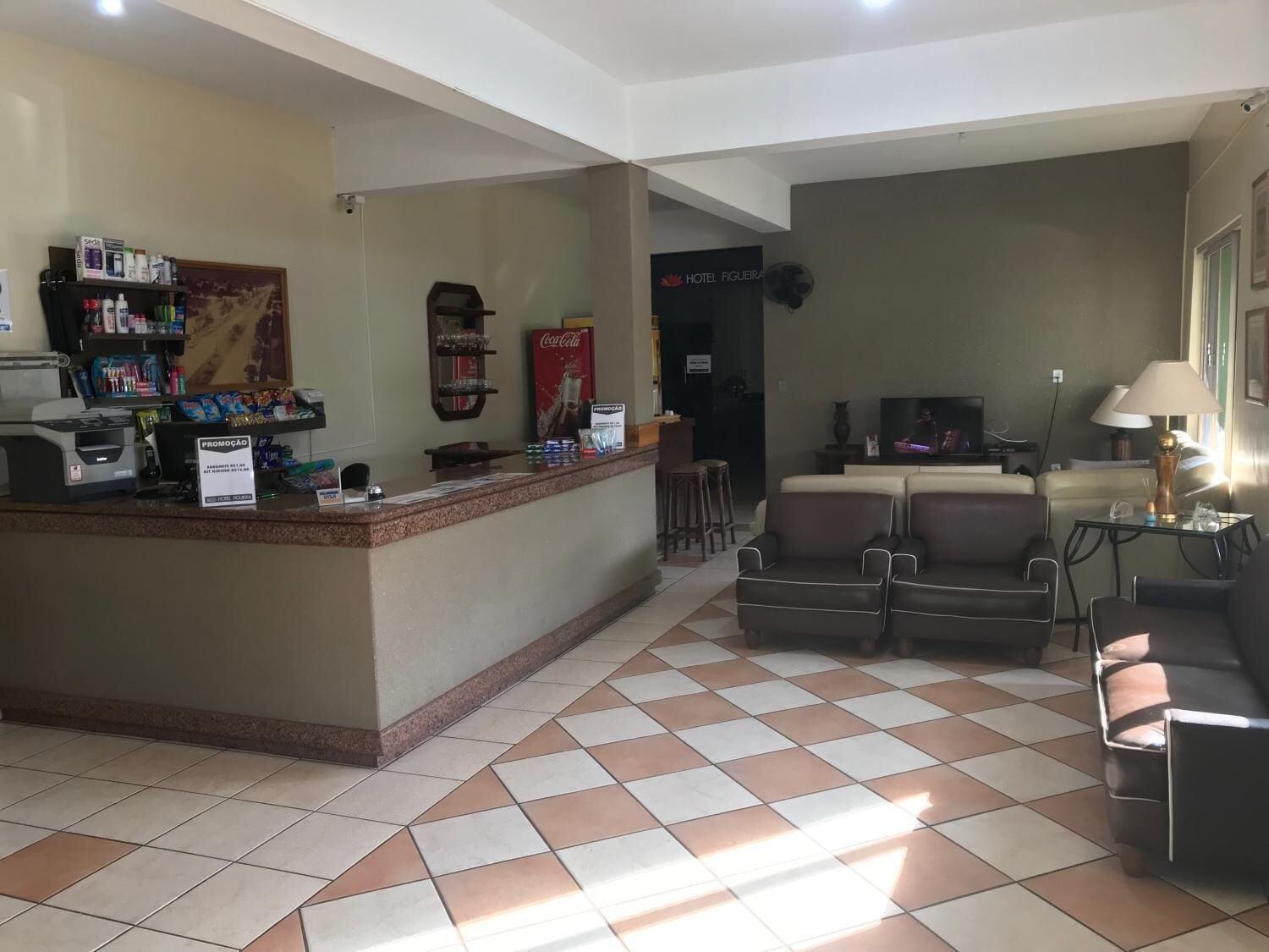 Vista Lobby Figueira Palace Hotel