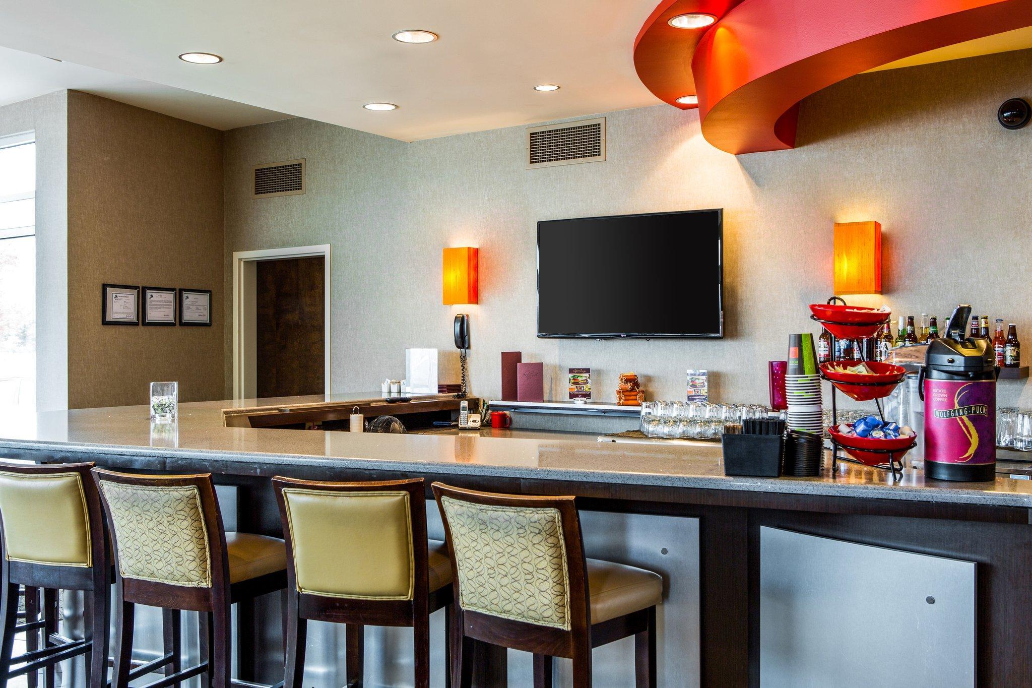 Bar/Salón Cambria Hotel Appleton