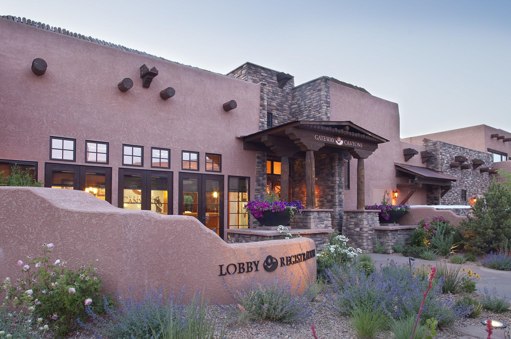 Vista Lobby Gateway Canyons Resort, A Noble House Resort
