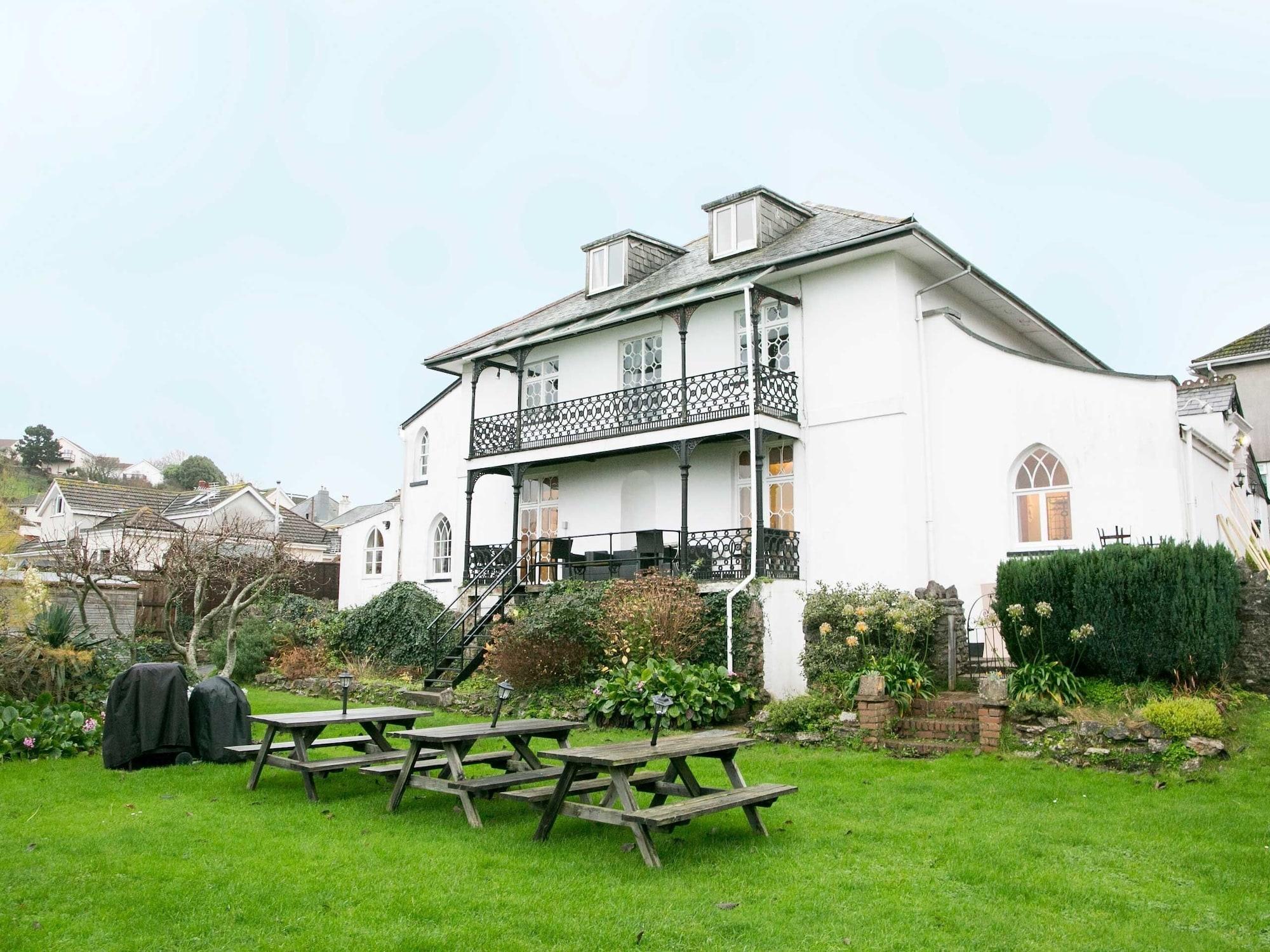 Vista Exterior Ranscombe House