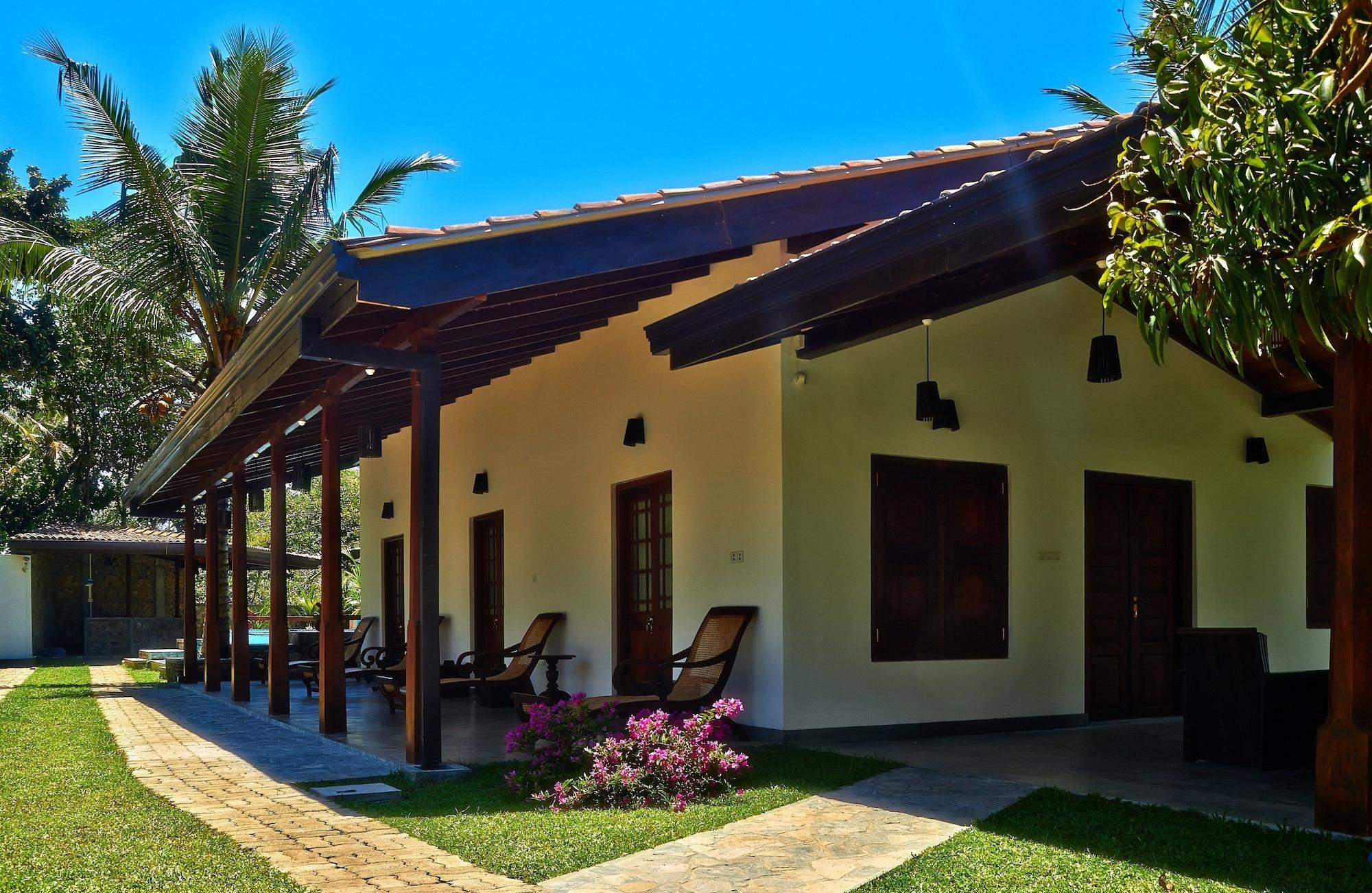 Vista Exterior Villa Tangalle Lagoon