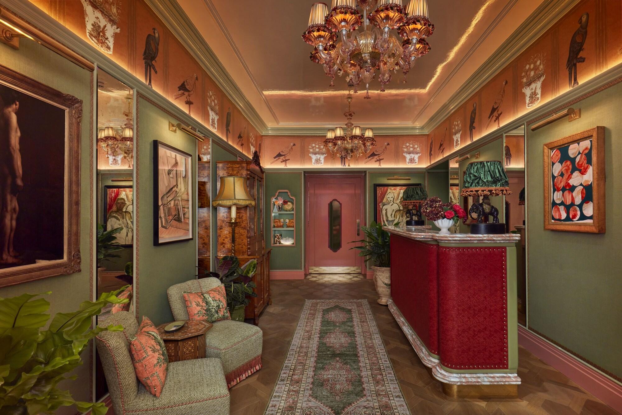 Vista Lobby Broadwick Soho