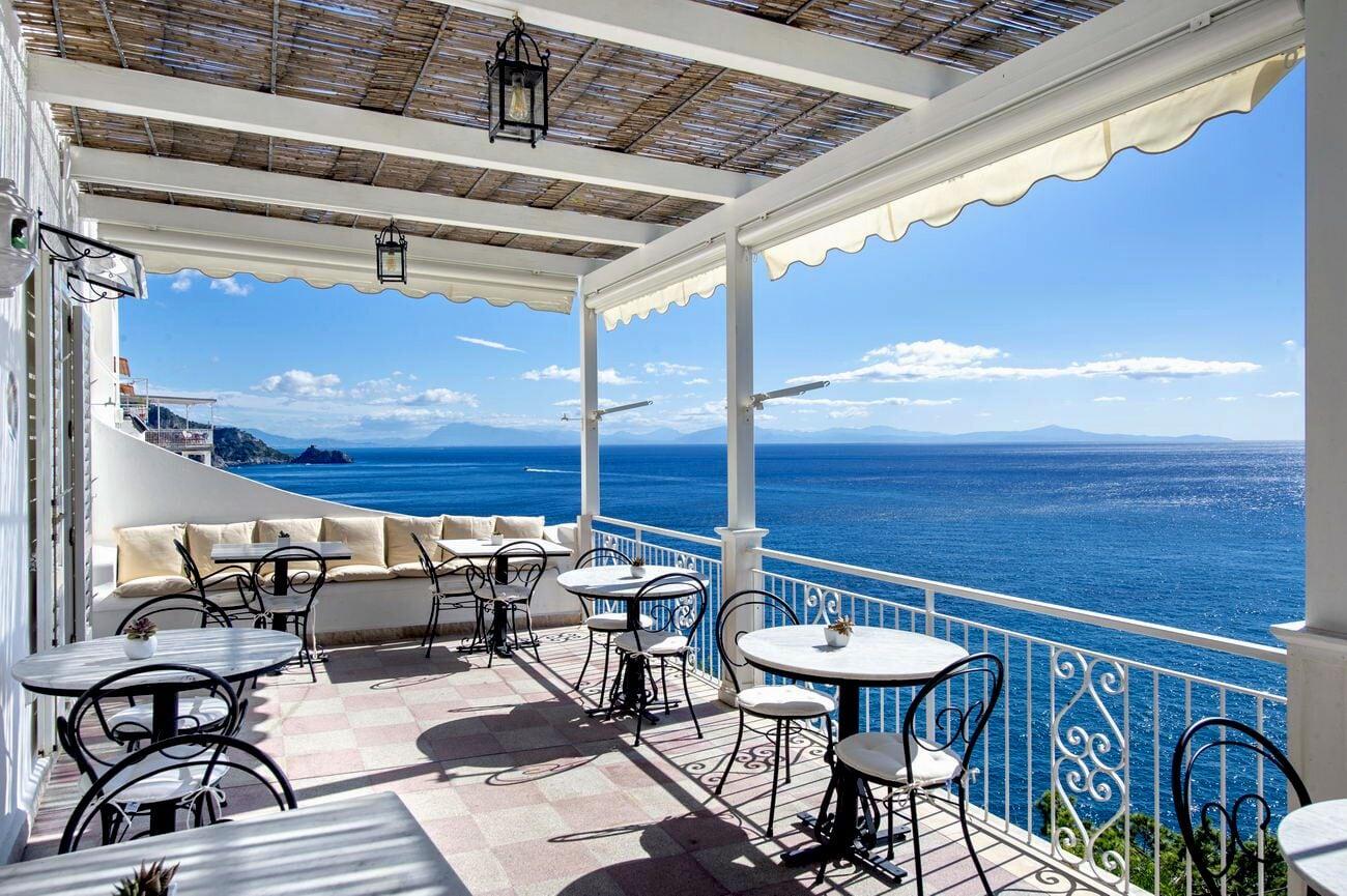 Varios Maresca Hotel Praiano