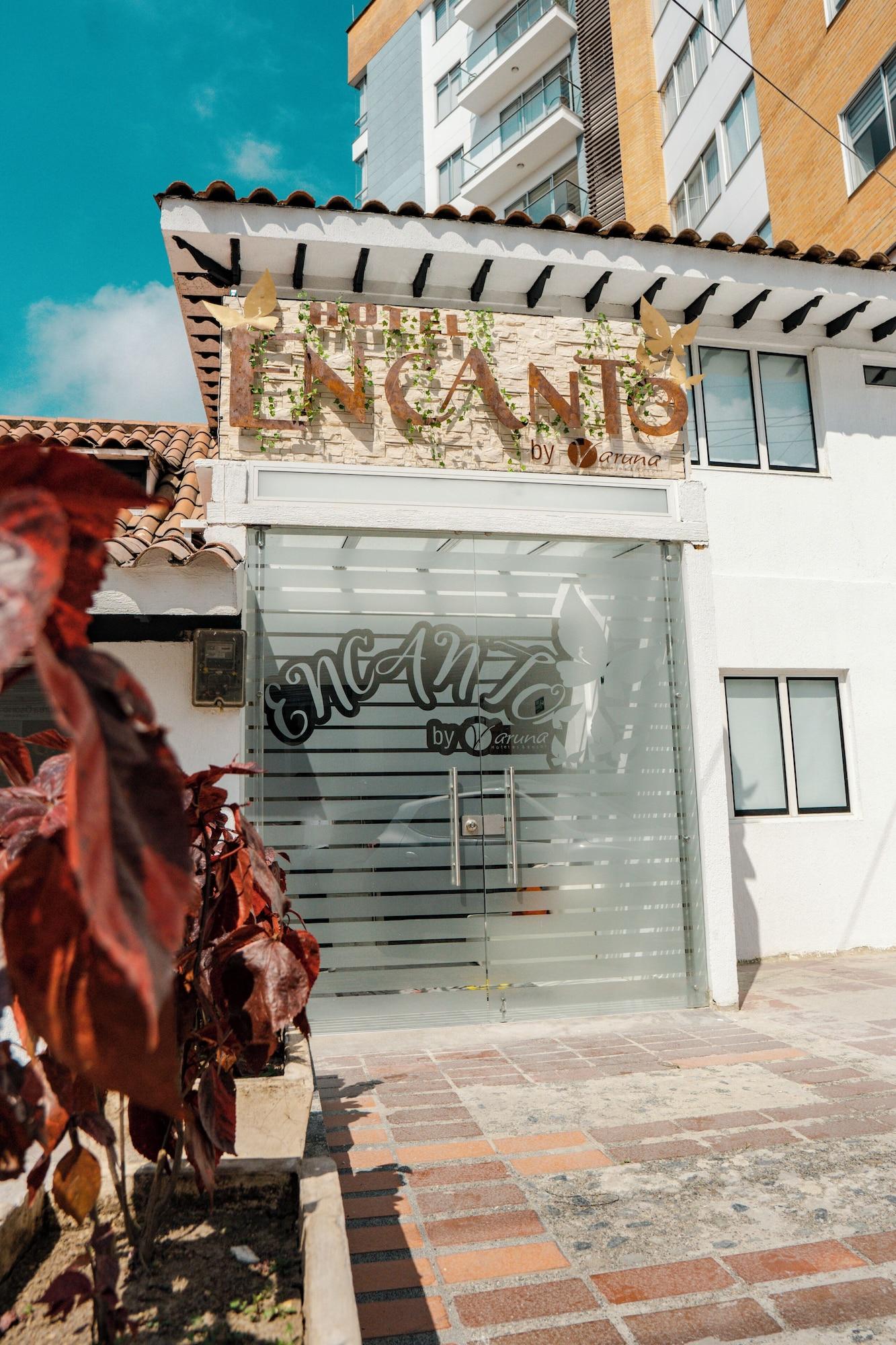Varios Hotel Encanto