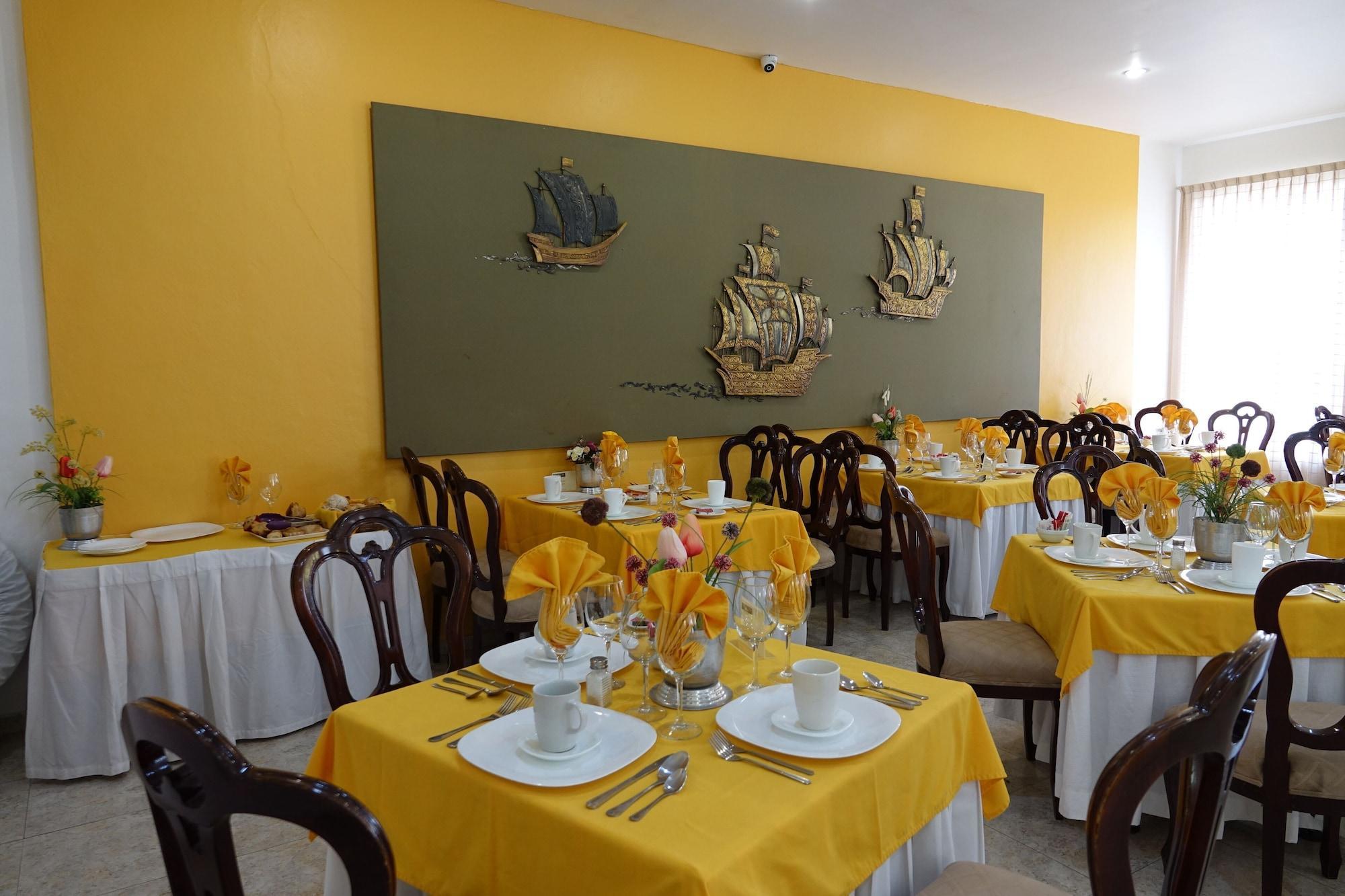 Restaurant Hotel América Colima