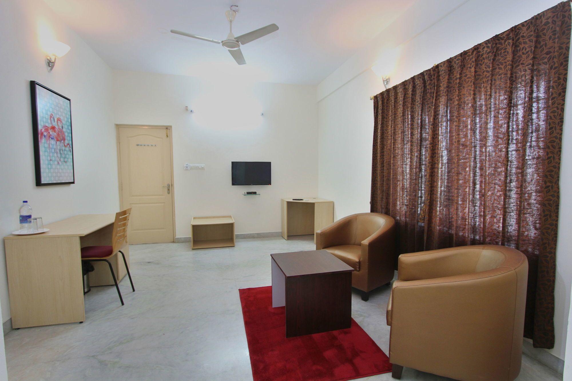 Comodidades del Alojamiento Capital O 5379 The Roy Grand Inns