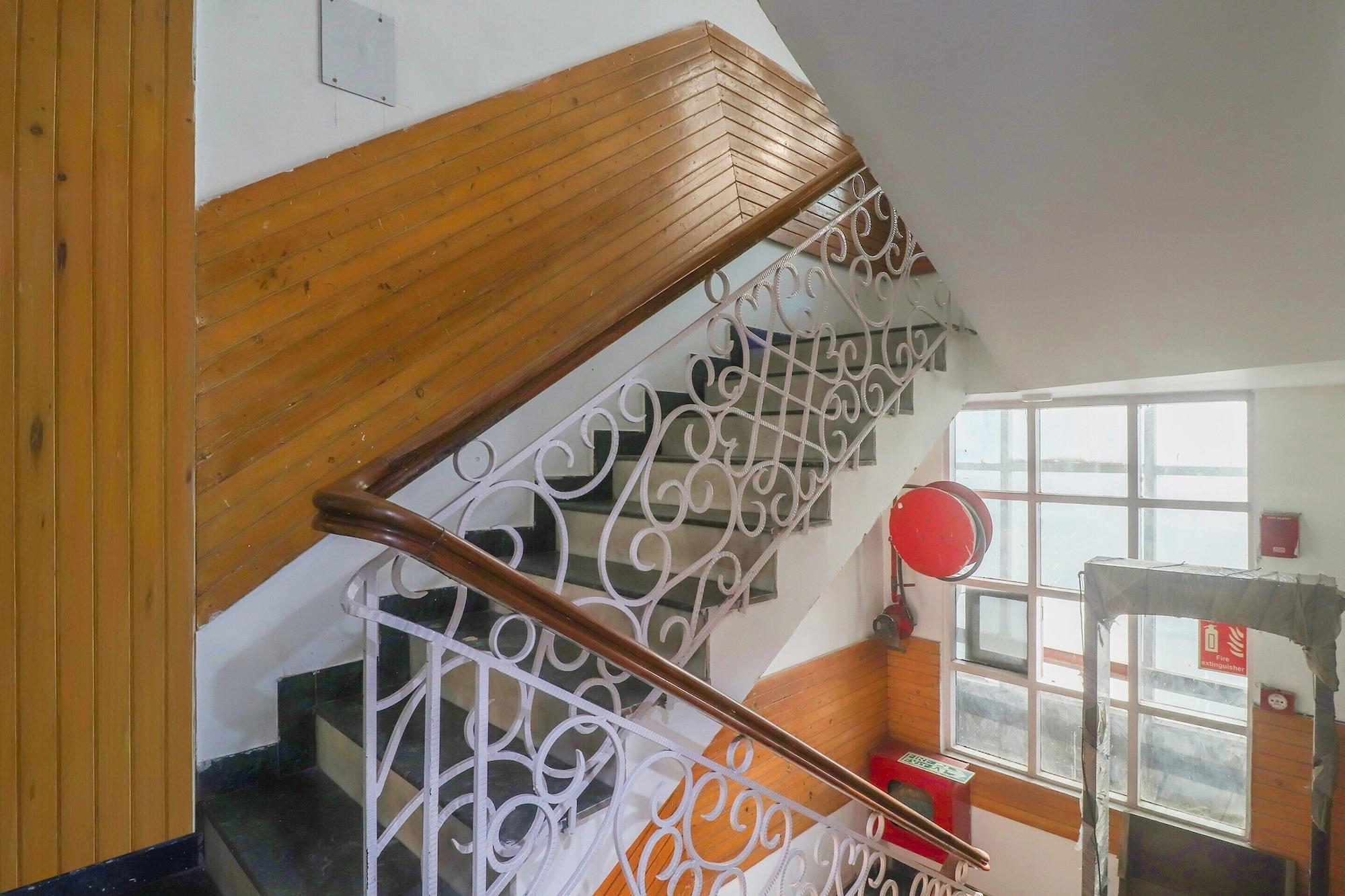 Vista Lobby OYO 474 Hotel VM Residency