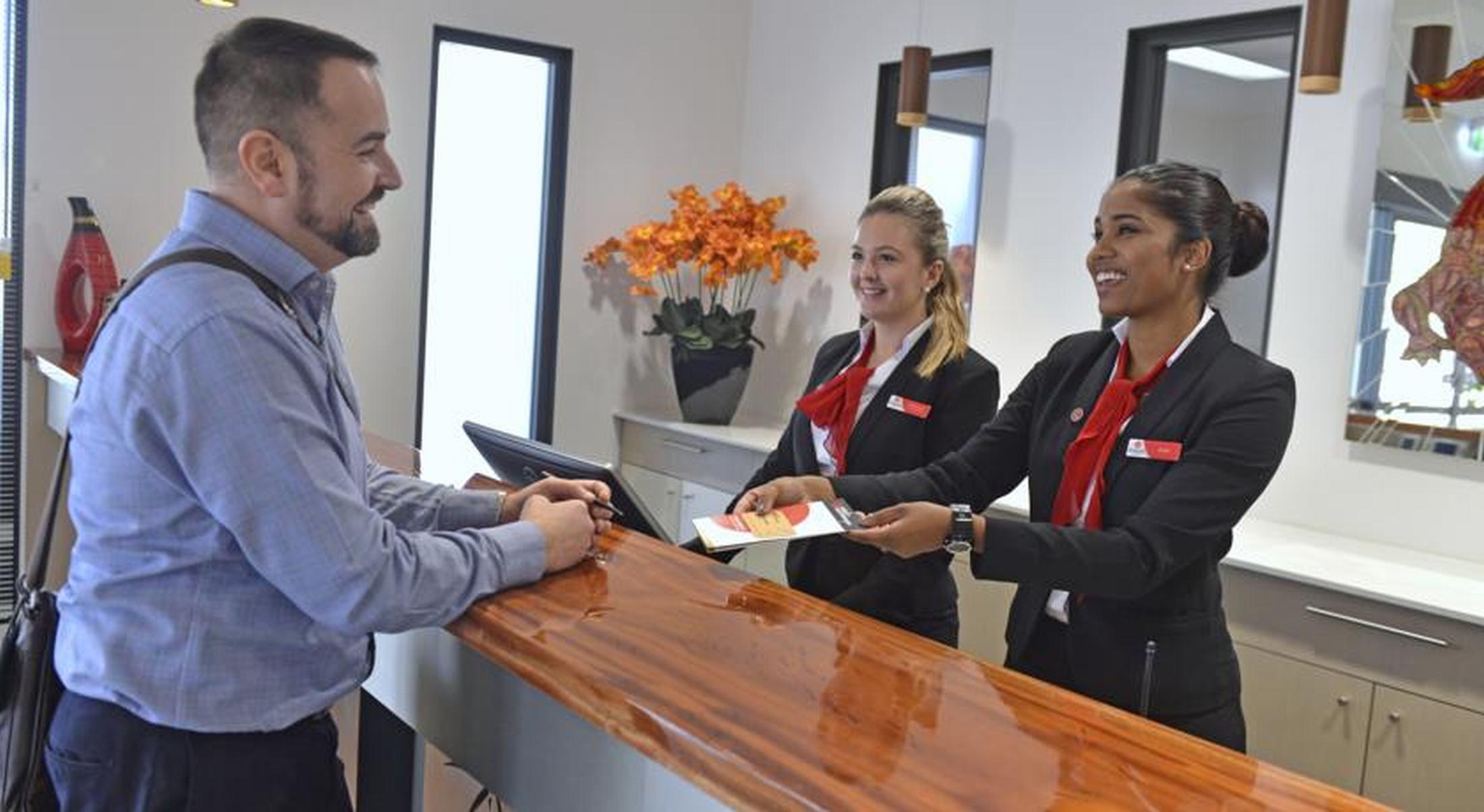 Vista Lobby Rydges Palmerston - Darwin