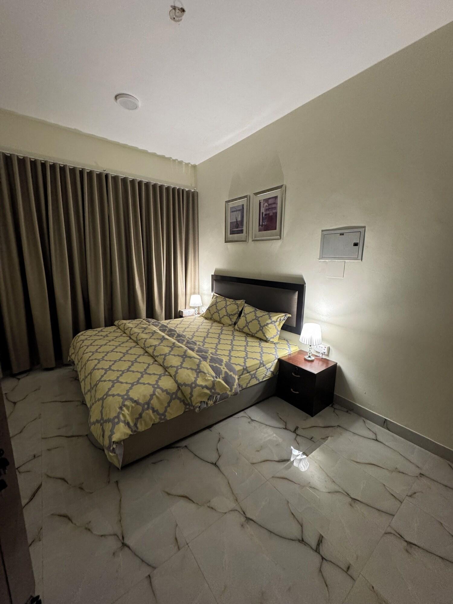 Varios Furnished Private Studio Apartments near Union Metro Station