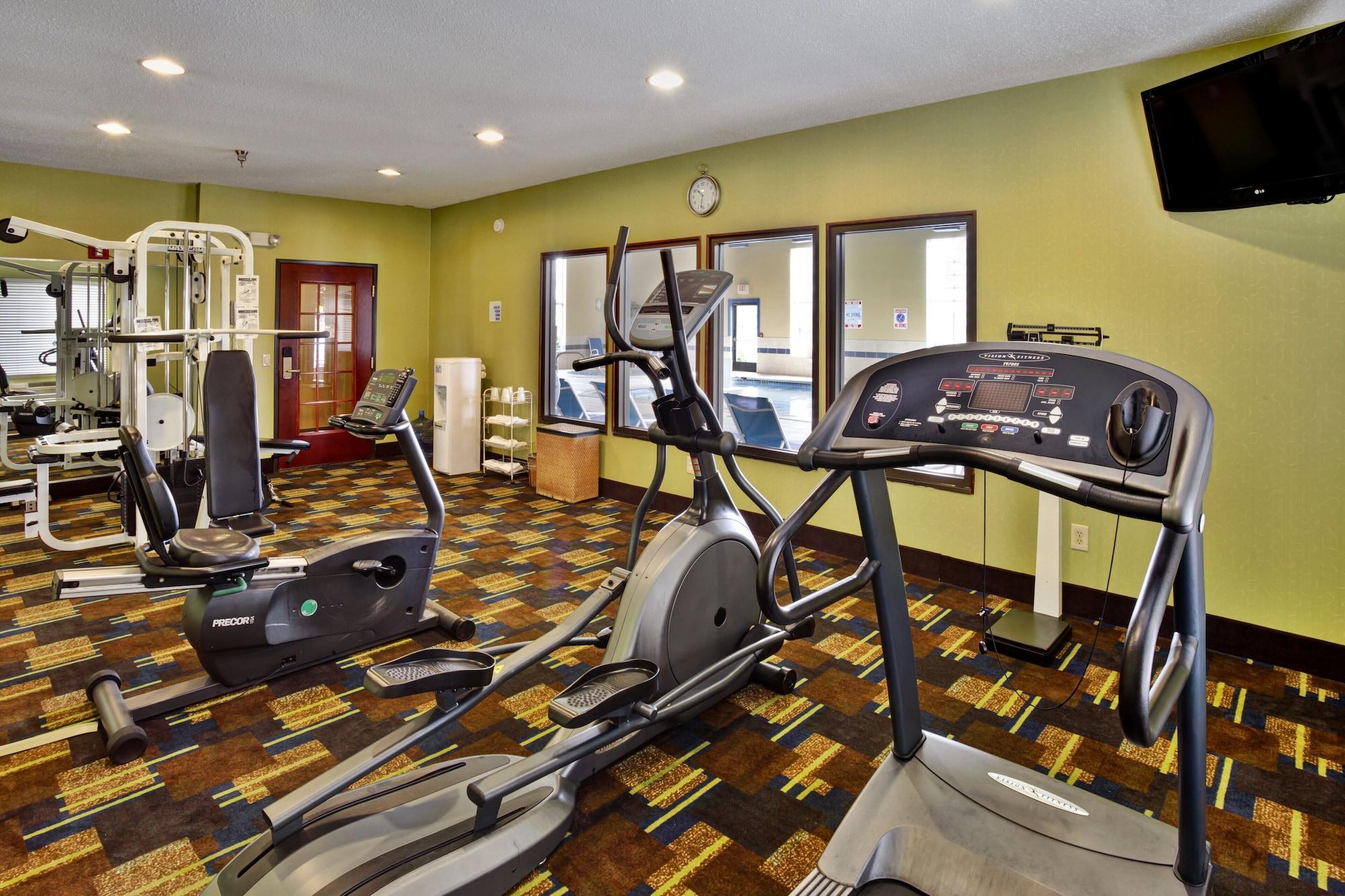 Gimnasio Holiday Inn Express Hotel & Suites Woodhaven by IHG
