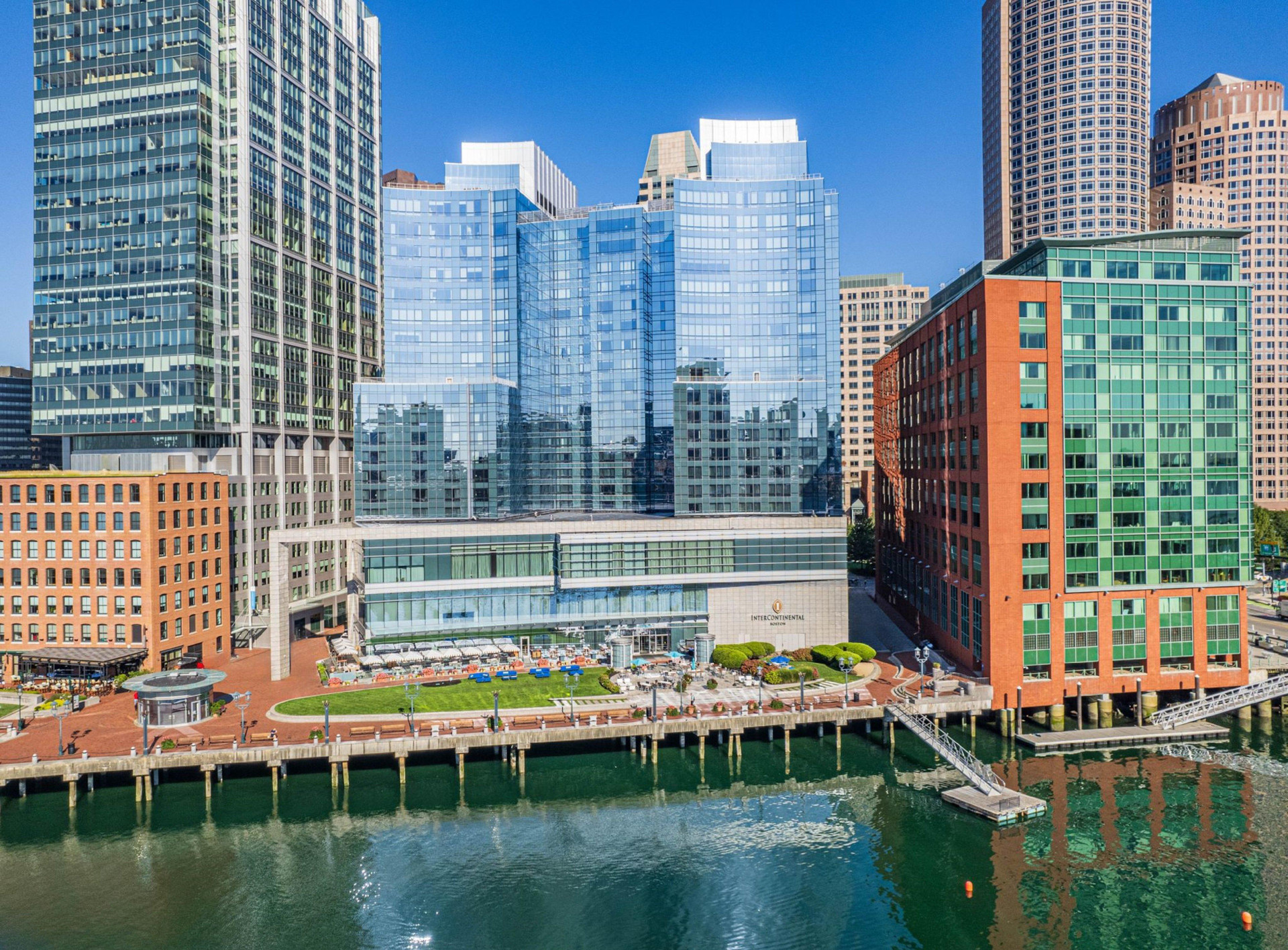 Vista Exterior InterContinental Boston by IHG