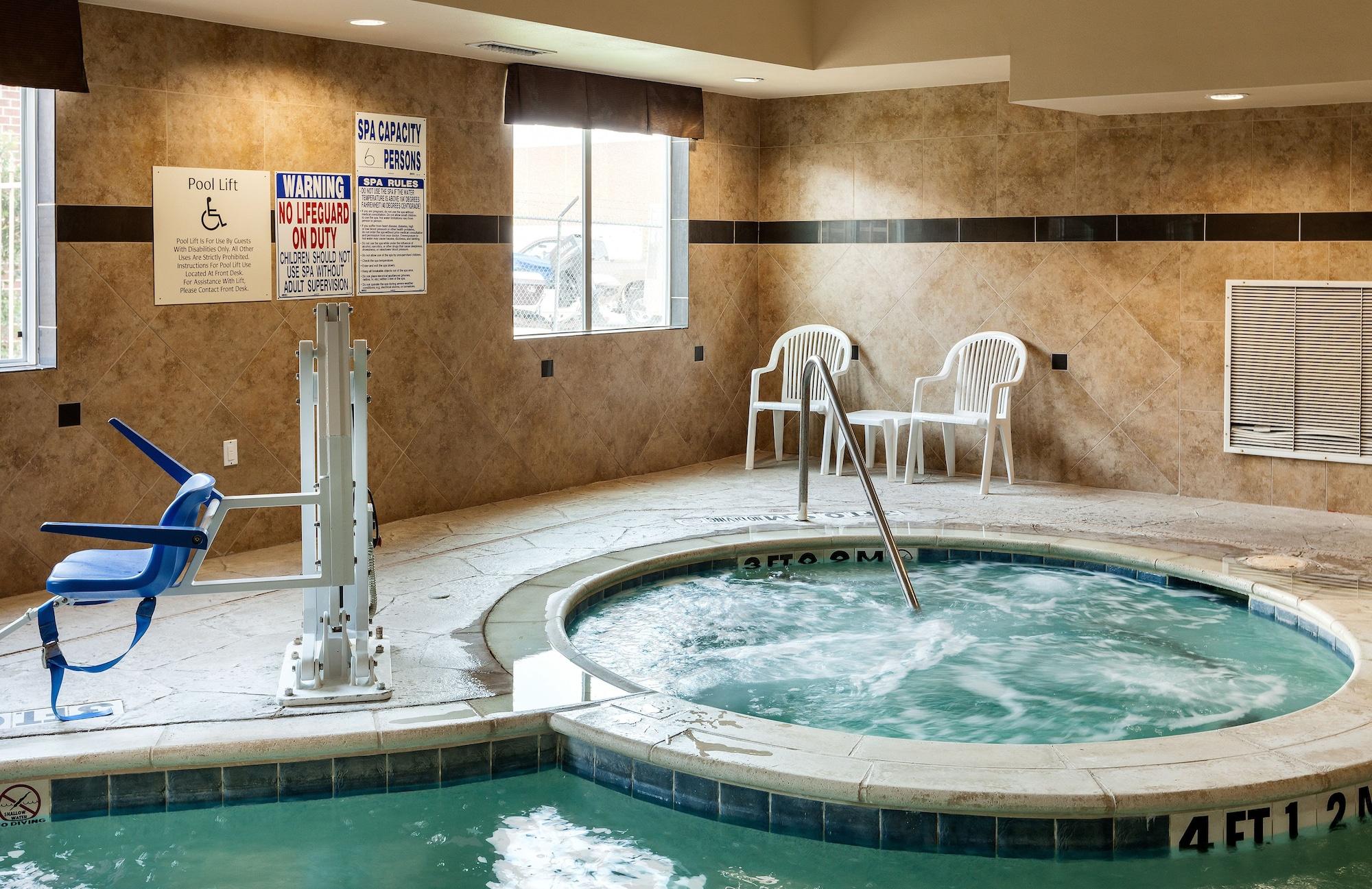 Spa Comfort Suites Plano - Dallas North