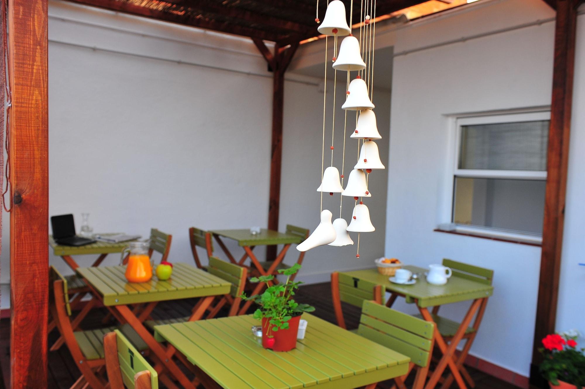 Vista Exterior Gaudint Barcelona suites