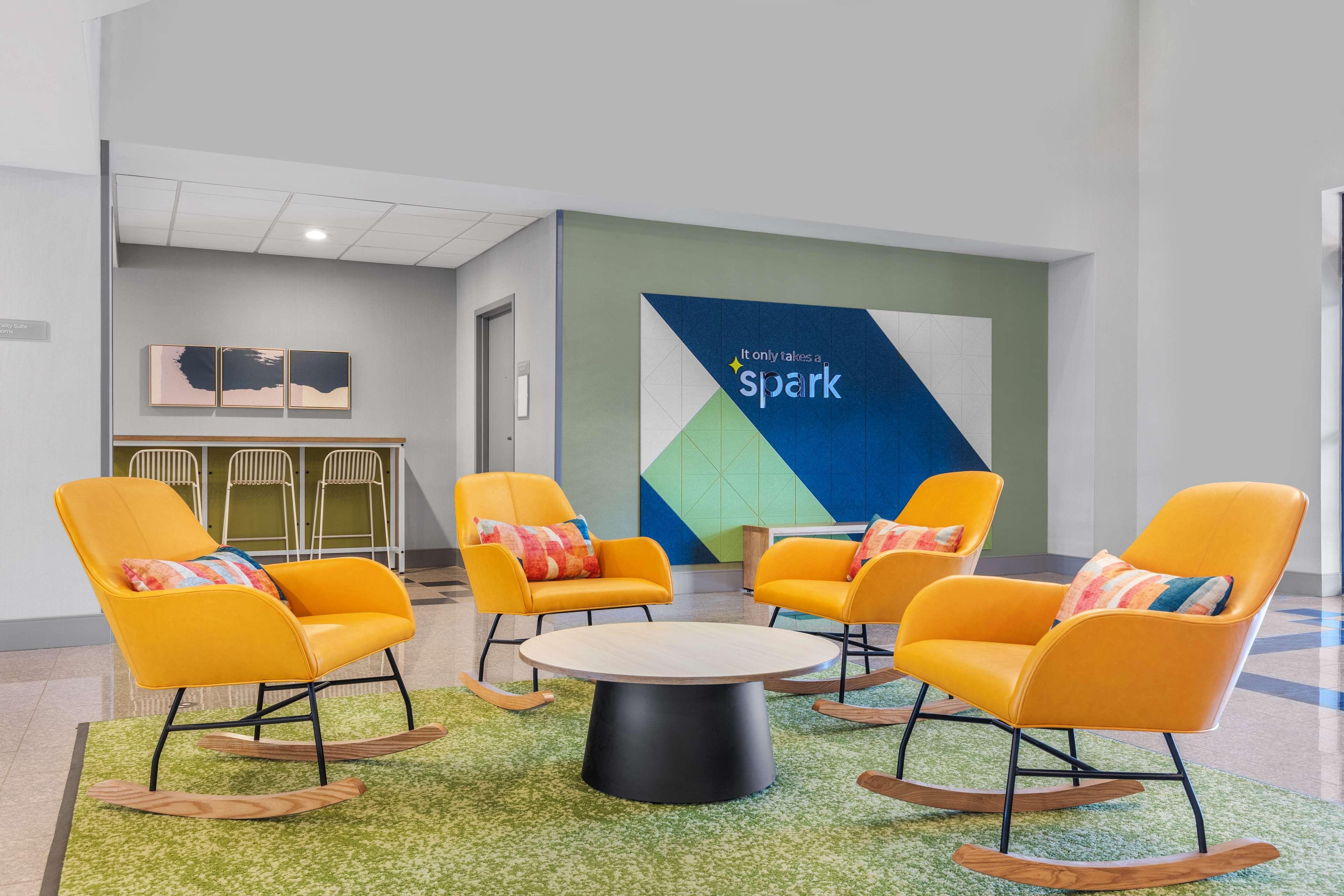 Vista Lobby Spark by Hilton Winchester