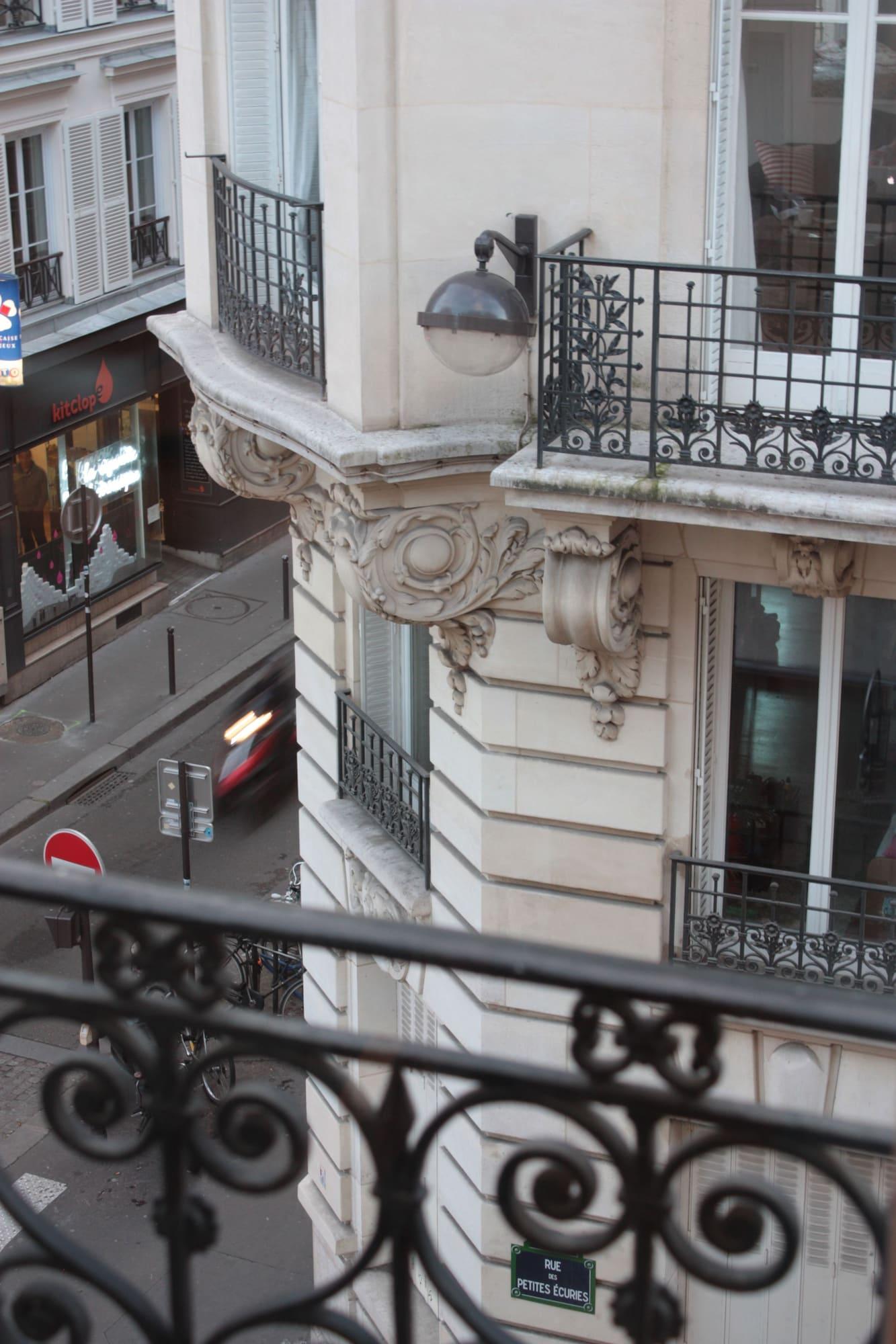 Vista Exterior Hotel Hauteville Opera