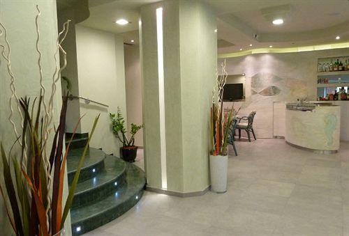 Vista Lobby Hotel Sirio