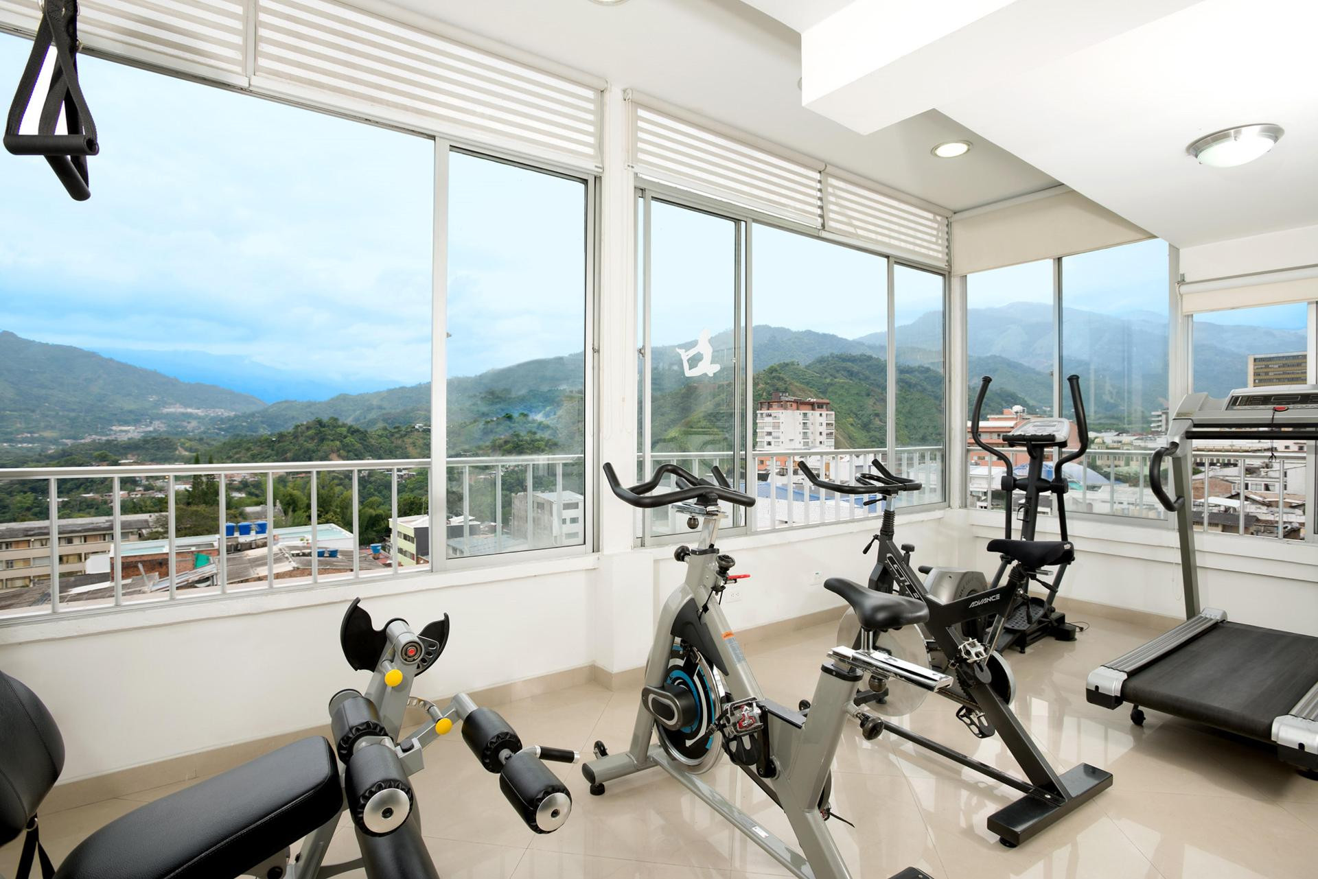 Gimnasio Hotel Dann Combeima