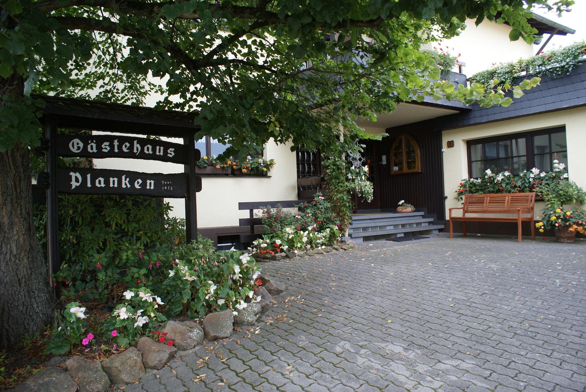 Varios Gaestehaus Planken