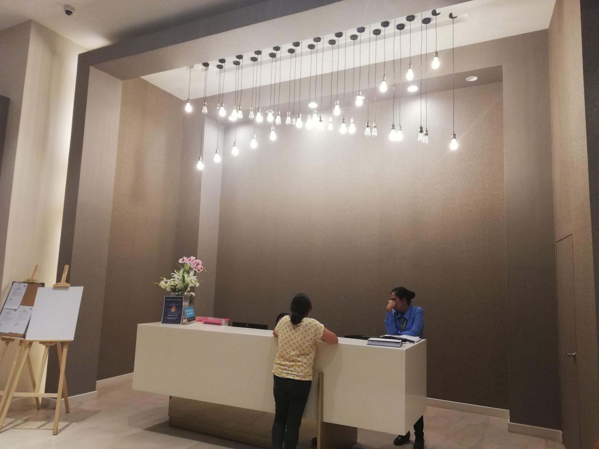 Vista Lobby ECJ Cozy Studio Units at Horizons 101