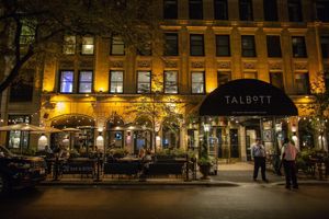 Alojamiento - The Talbott, Autograph Collection